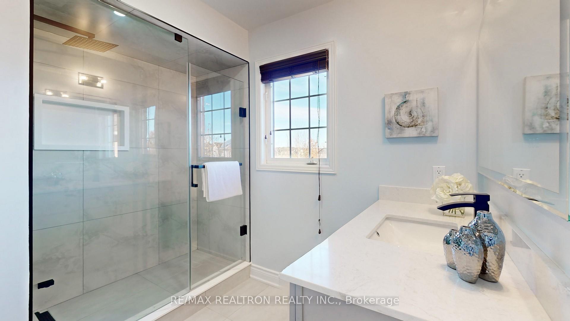 Photo 18 of 16 Cobblehill Court, Markham, Berczy — HOMEH