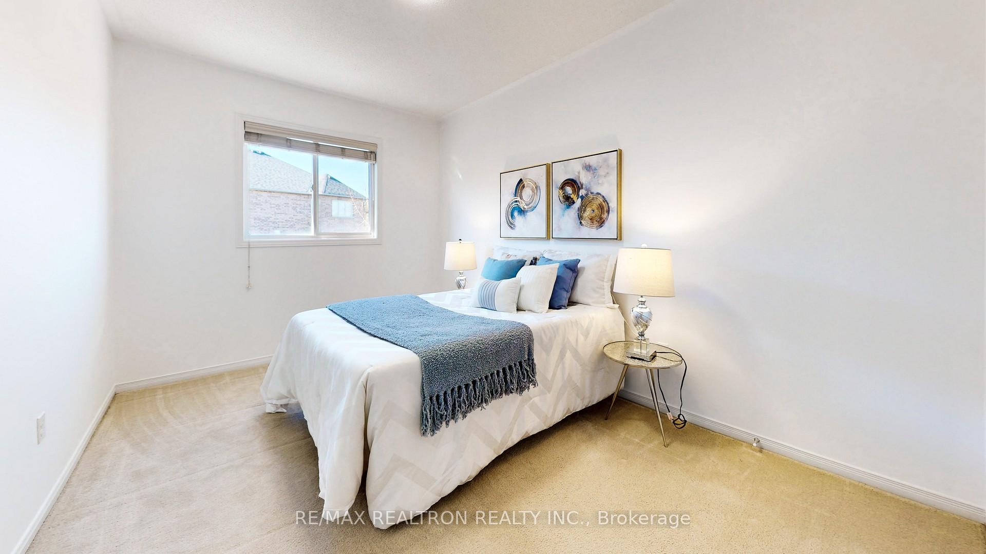 Photo 22 of 16 Cobblehill Court, Markham, Berczy — HOMEH