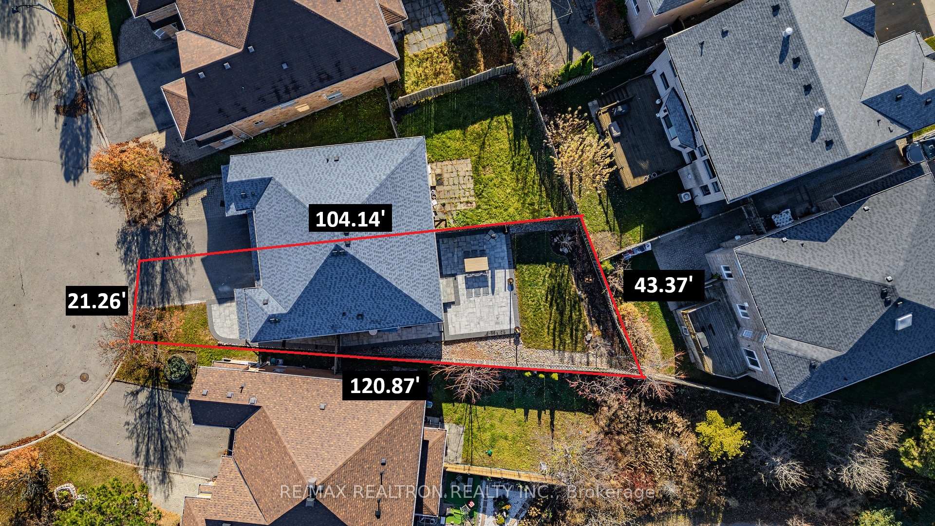 Photo 35 of 16 Cobblehill Court, Markham, Berczy — HOMEH