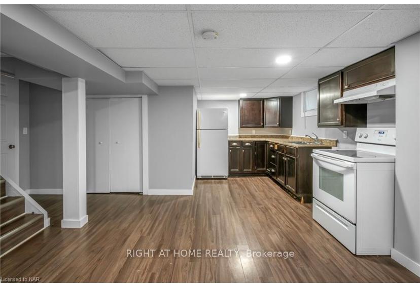 Photo 7 of 30 Lasalle Street, Welland, Lincoln/Crowland — HOMEH