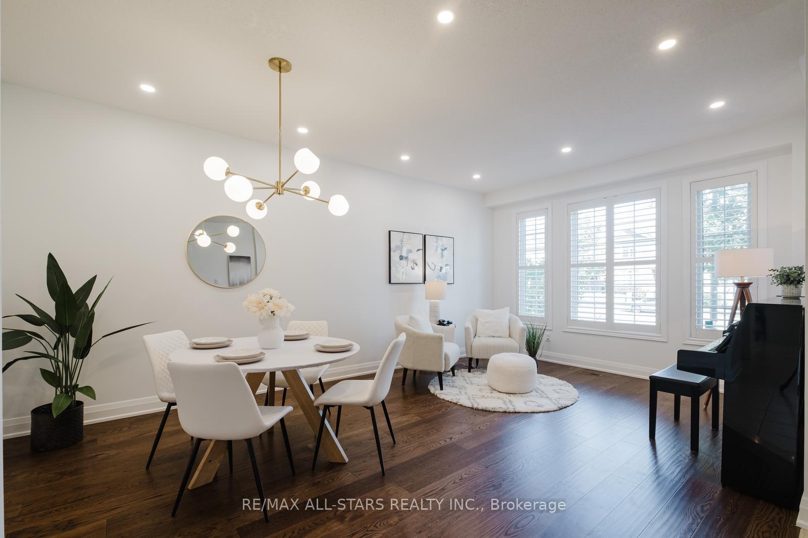 Photo 7 of 3009 Bur Oak Avenue, Markham, Cornell — HOMEH