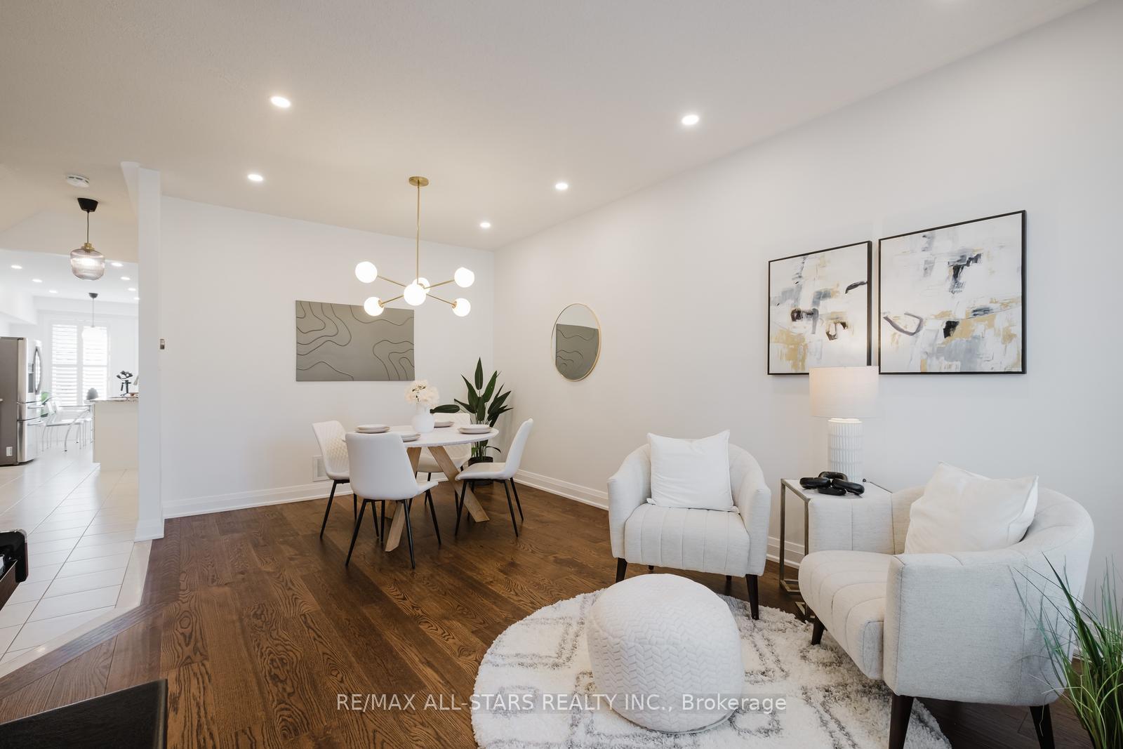 Photo 9 of 3009 Bur Oak Avenue, Markham, Cornell — HOMEH
