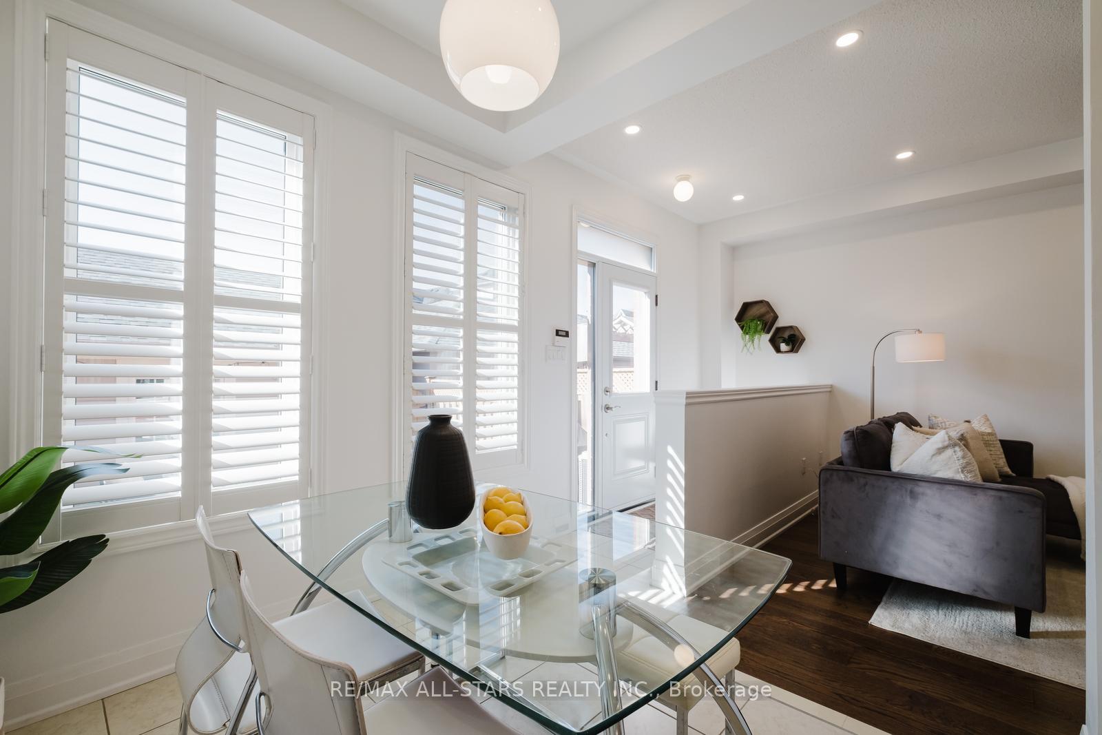 Photo 17 of 3009 Bur Oak Avenue, Markham, Cornell — HOMEH