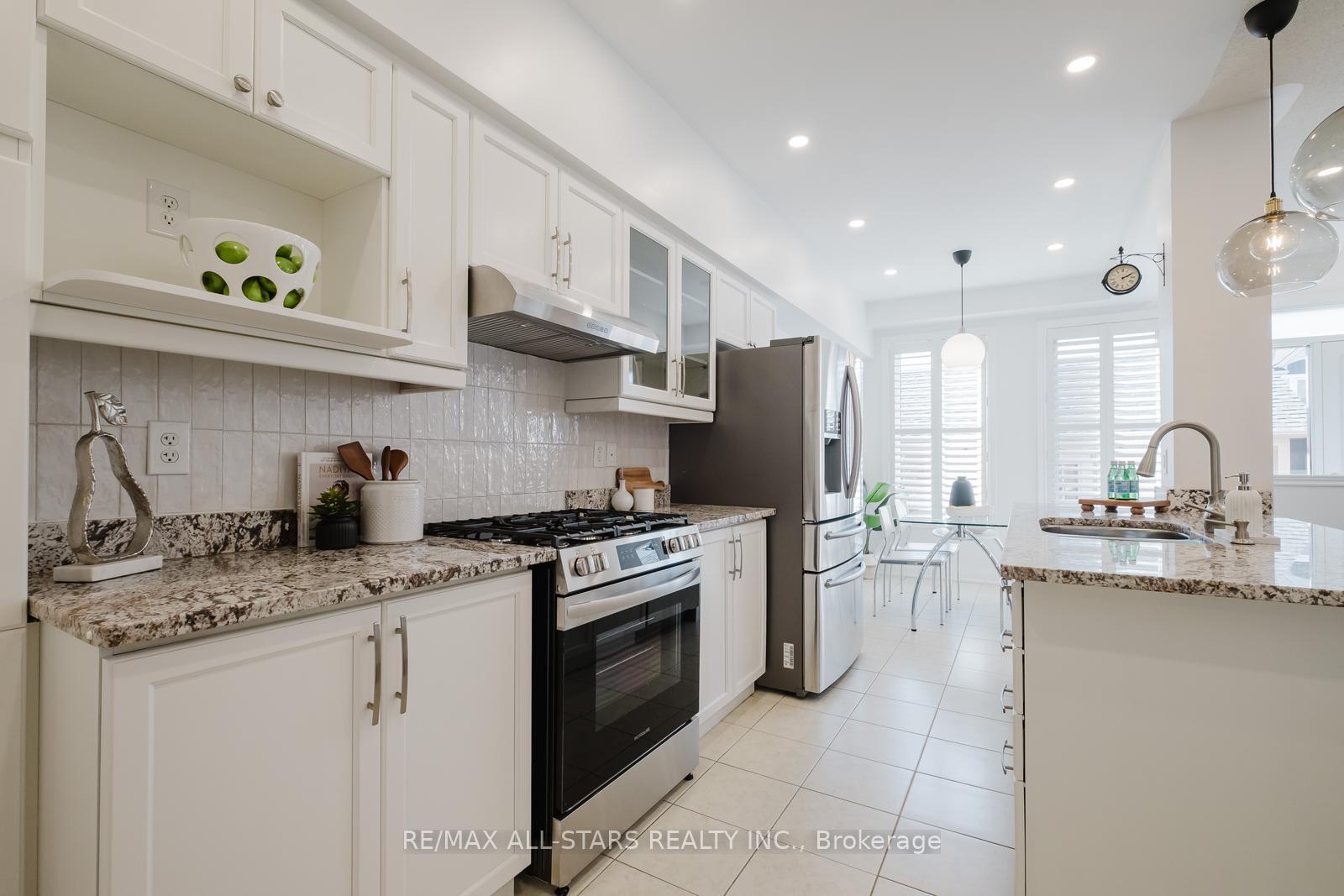 Photo 18 of 3009 Bur Oak Avenue, Markham, Cornell — HOMEH