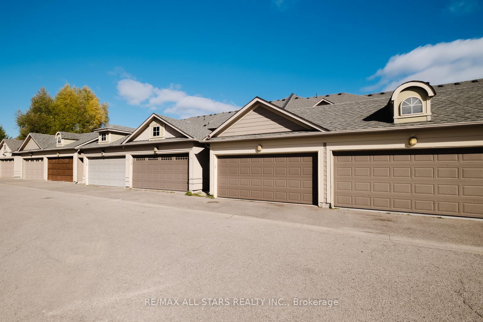Photo 35 of 3009 Bur Oak Avenue, Markham, Cornell — HOMEH