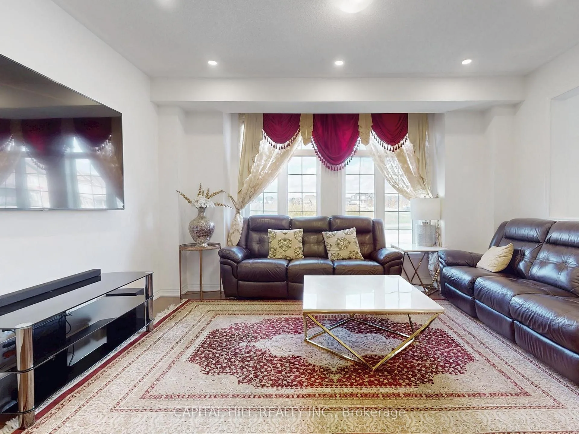 Photo 12 of 240 Coronation Road, Whitby, Rural Whitby — HOMEH