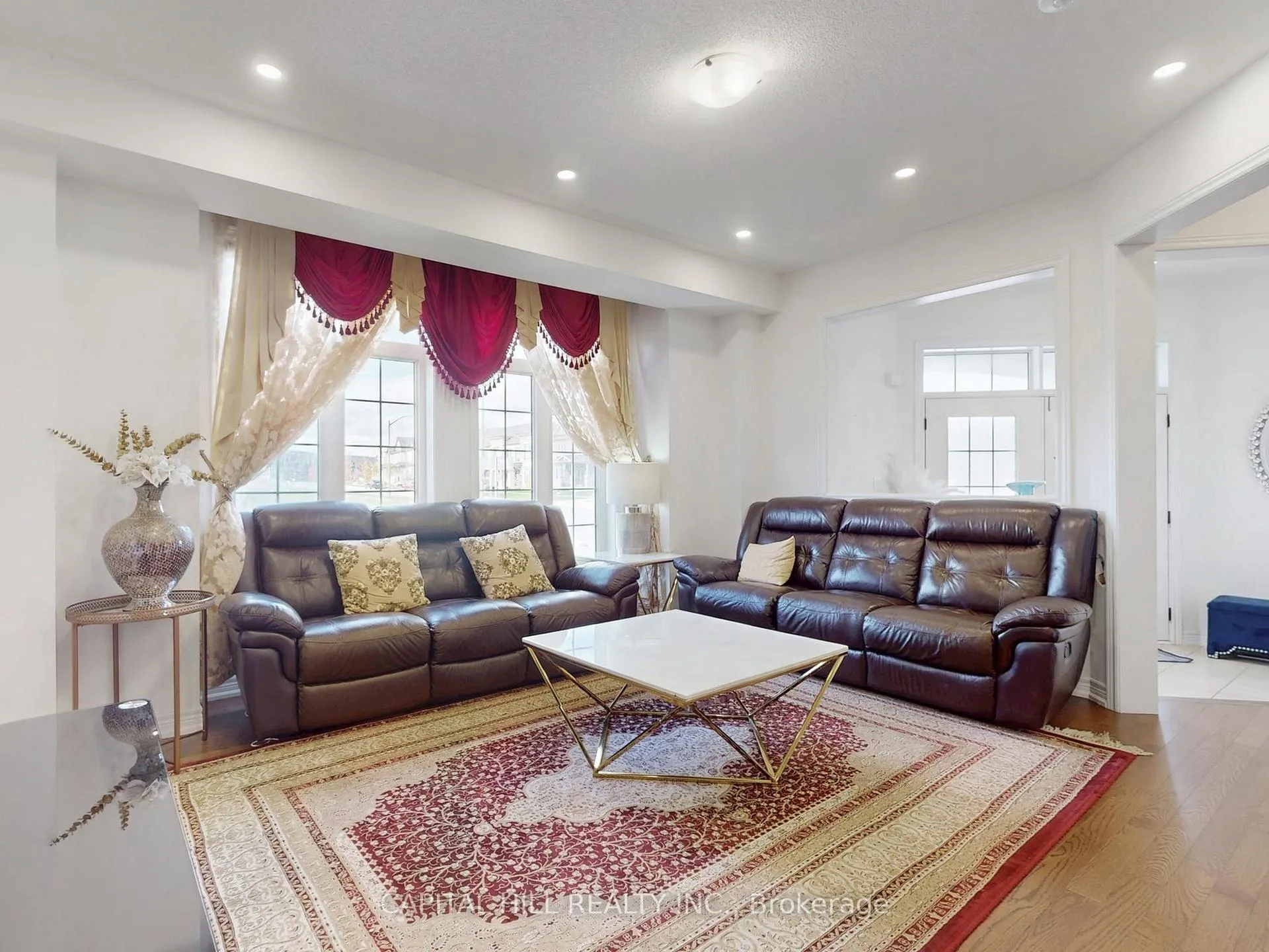 Photo 13 of 240 Coronation Road, Whitby, Rural Whitby — HOMEH