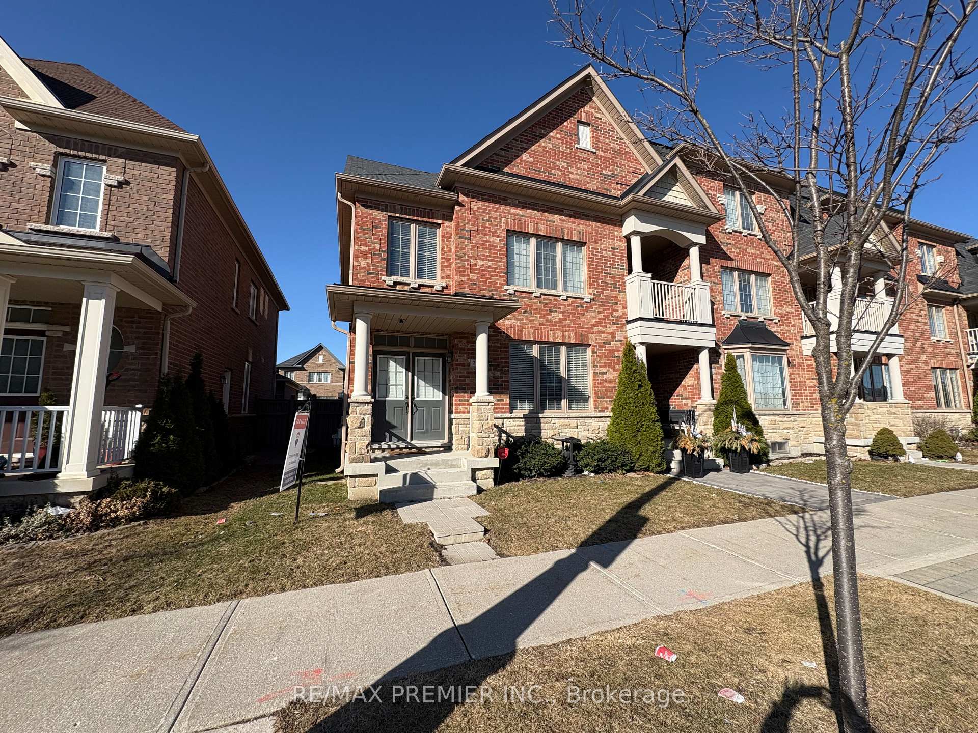Photo 1 of 278 Barons Street, Vaughan, Kleinburg — HOMEH