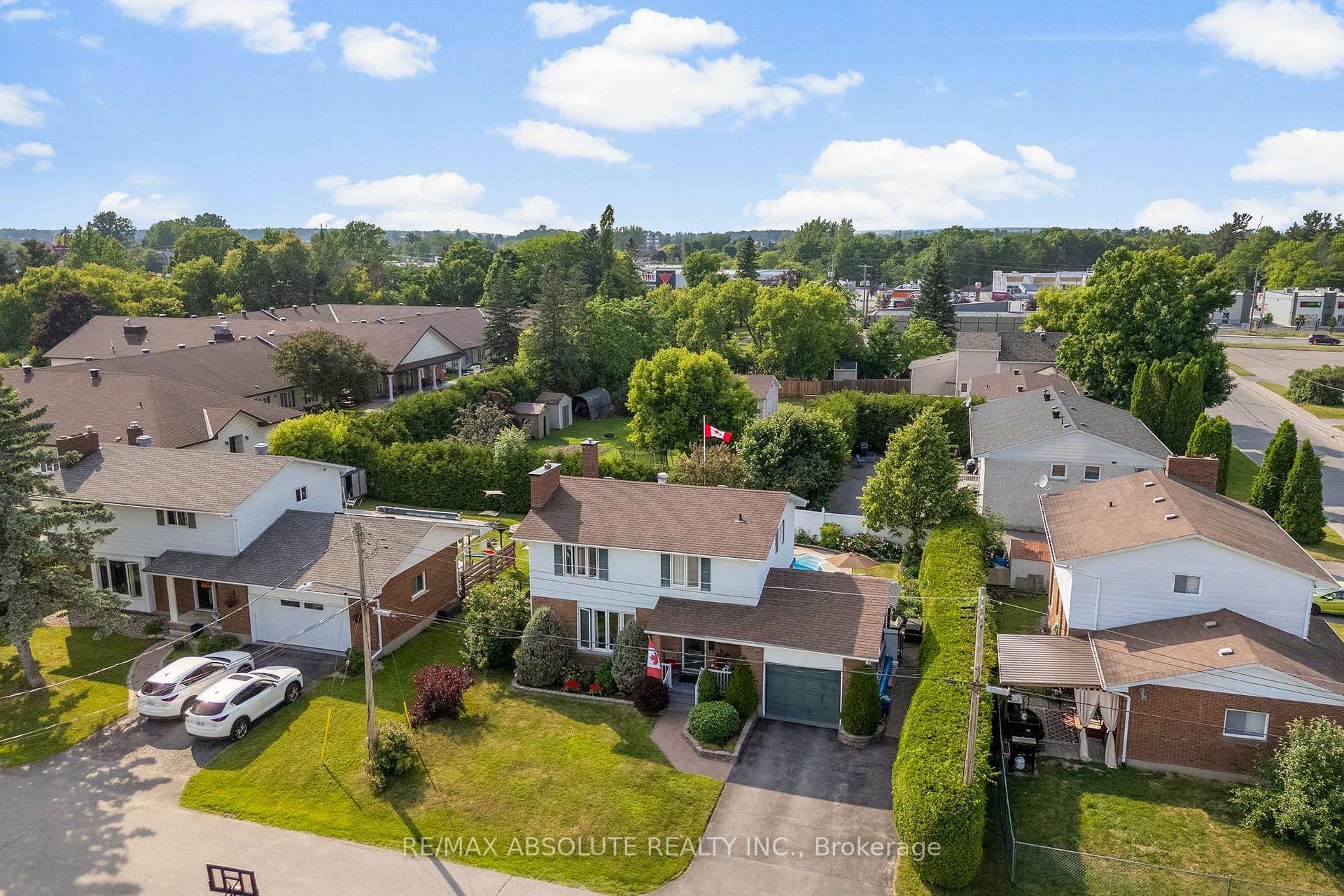 Photo 4 of 241 Isabella Street, Arnprior — HOMEH