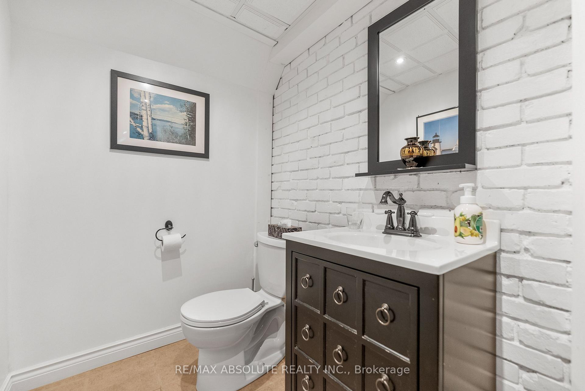 Photo 34 of 241 Isabella Street, Arnprior — HOMEH