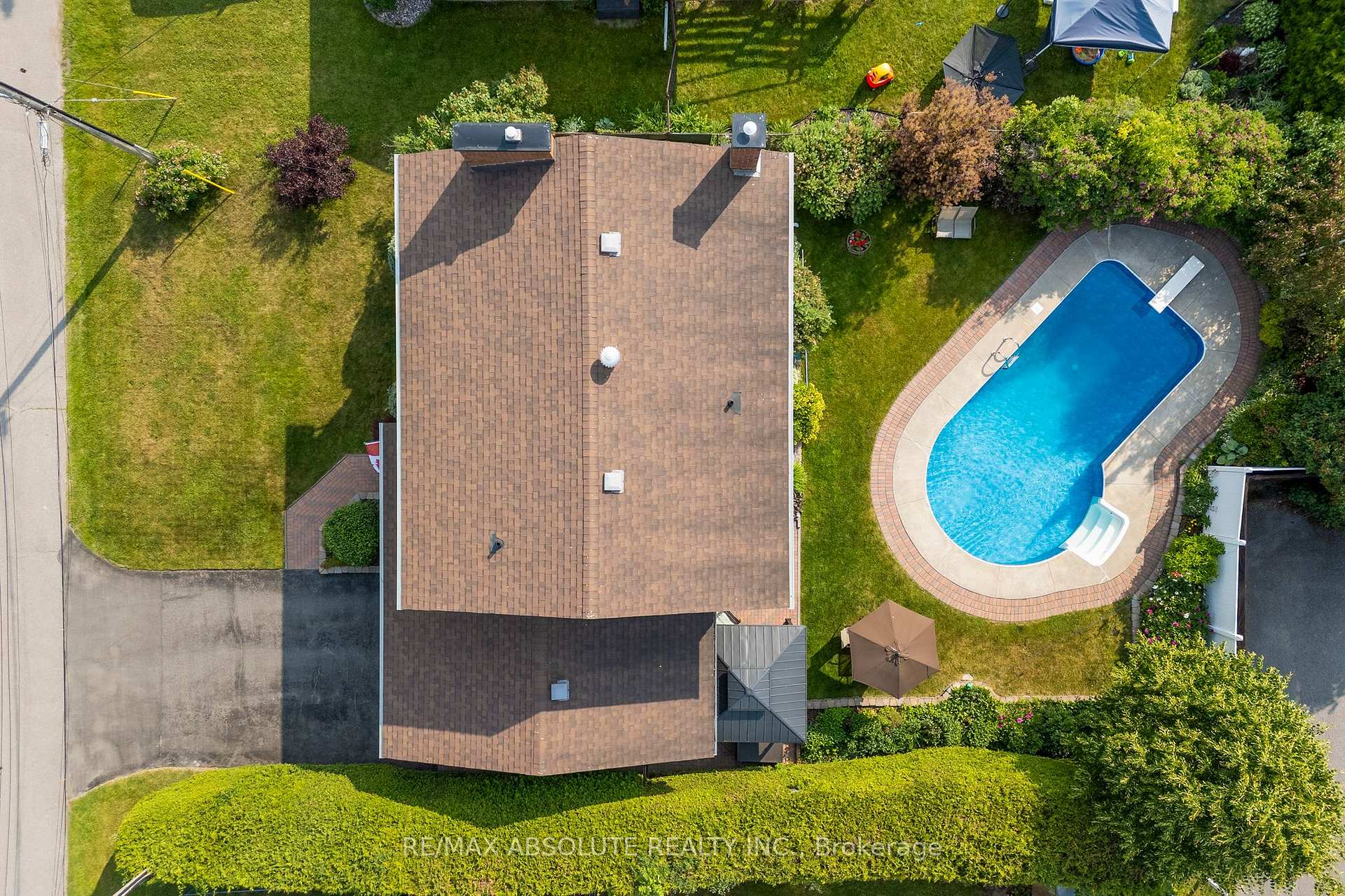 Photo 35 of 241 Isabella Street, Arnprior — HOMEH