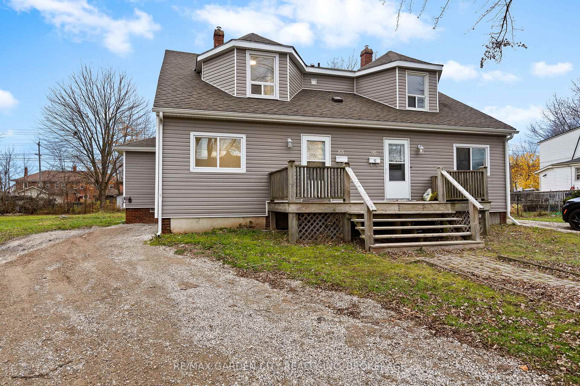 Photo 1 of 88 First Street, Welland, Lincoln/Crowland — HOMEH