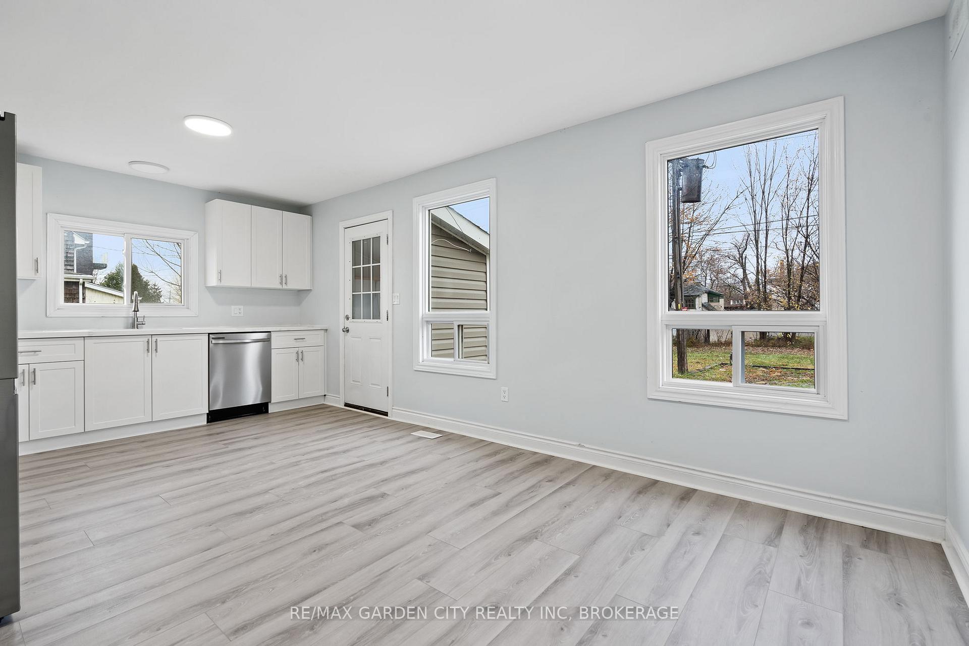 Photo 27 of 88 First Street, Welland, Lincoln/Crowland — HOMEH