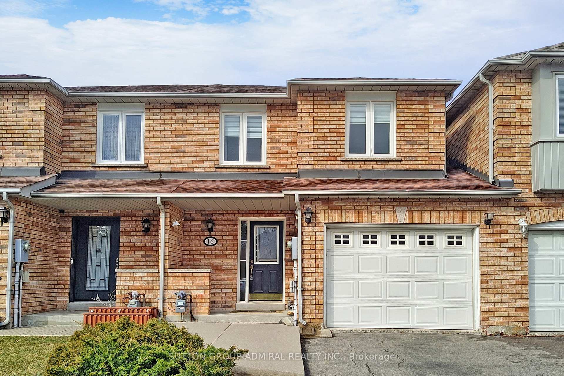 Photo 1 of 16 Opera Place, Vaughan, East Woodbridge — HOMEH