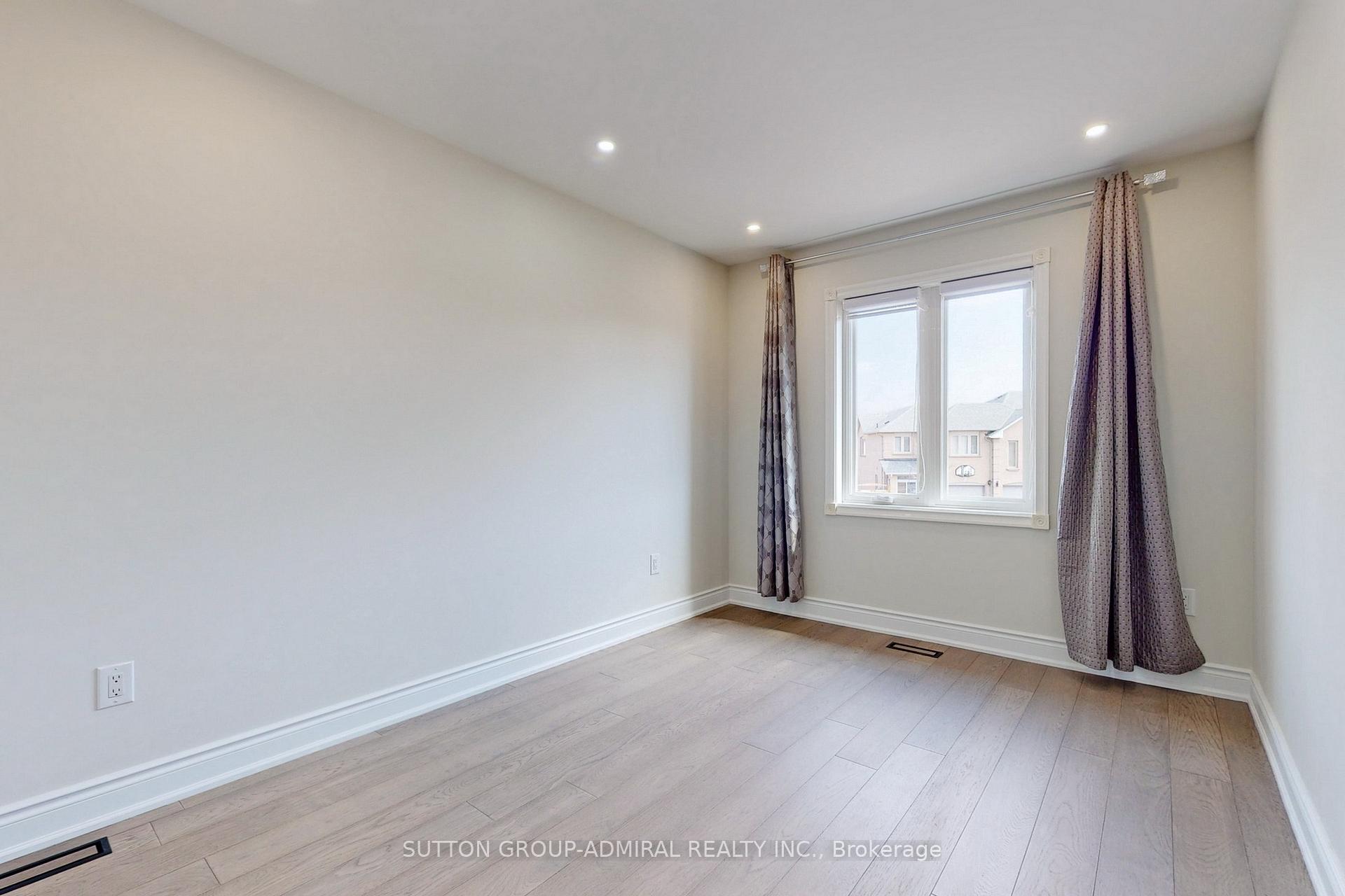 Photo 23 of 16 Opera Place, Vaughan, East Woodbridge — HOMEH