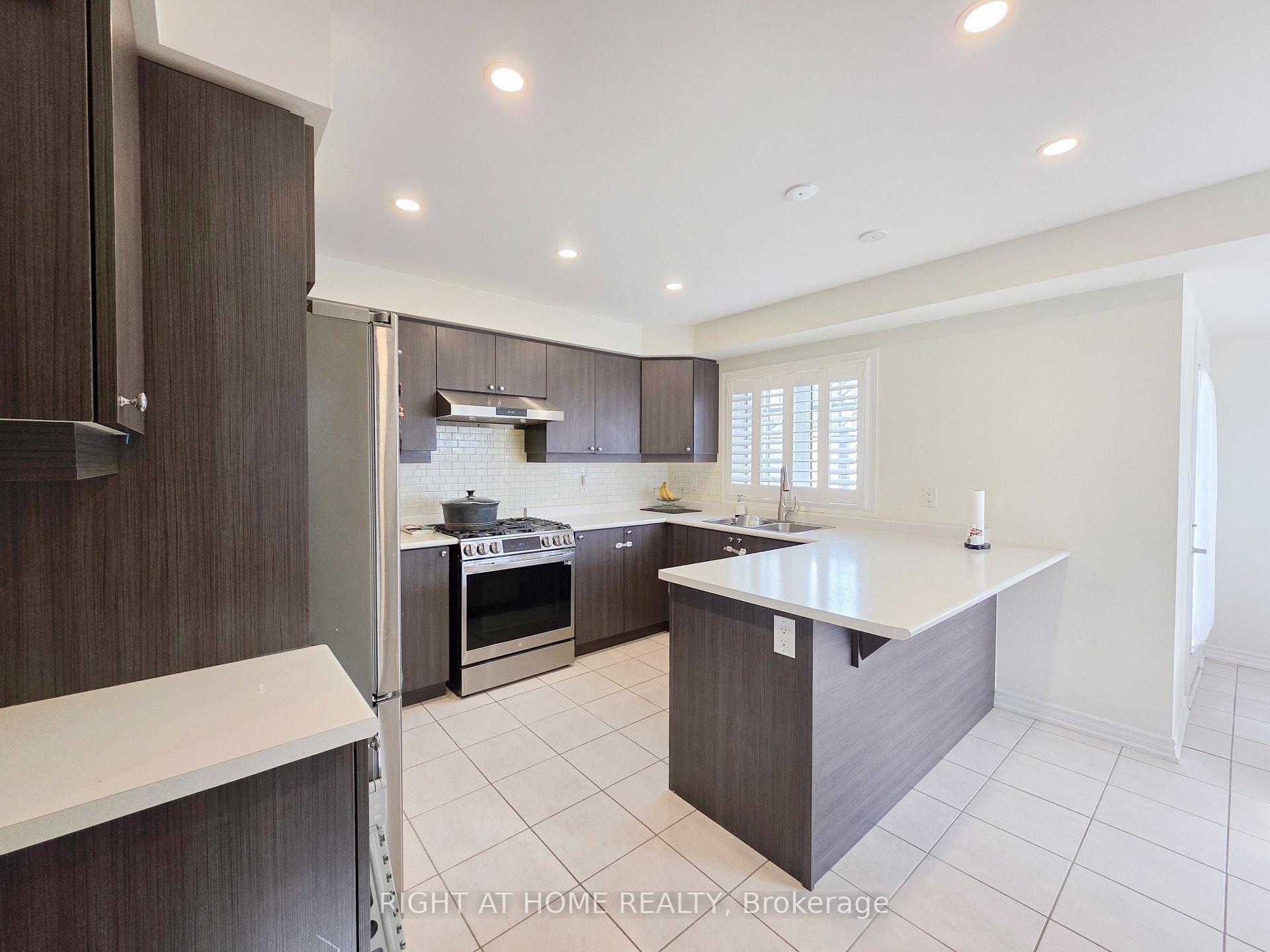 Photo 12 of 83 Whitefish Street, Whitby, Lynde Creek — HOMEH