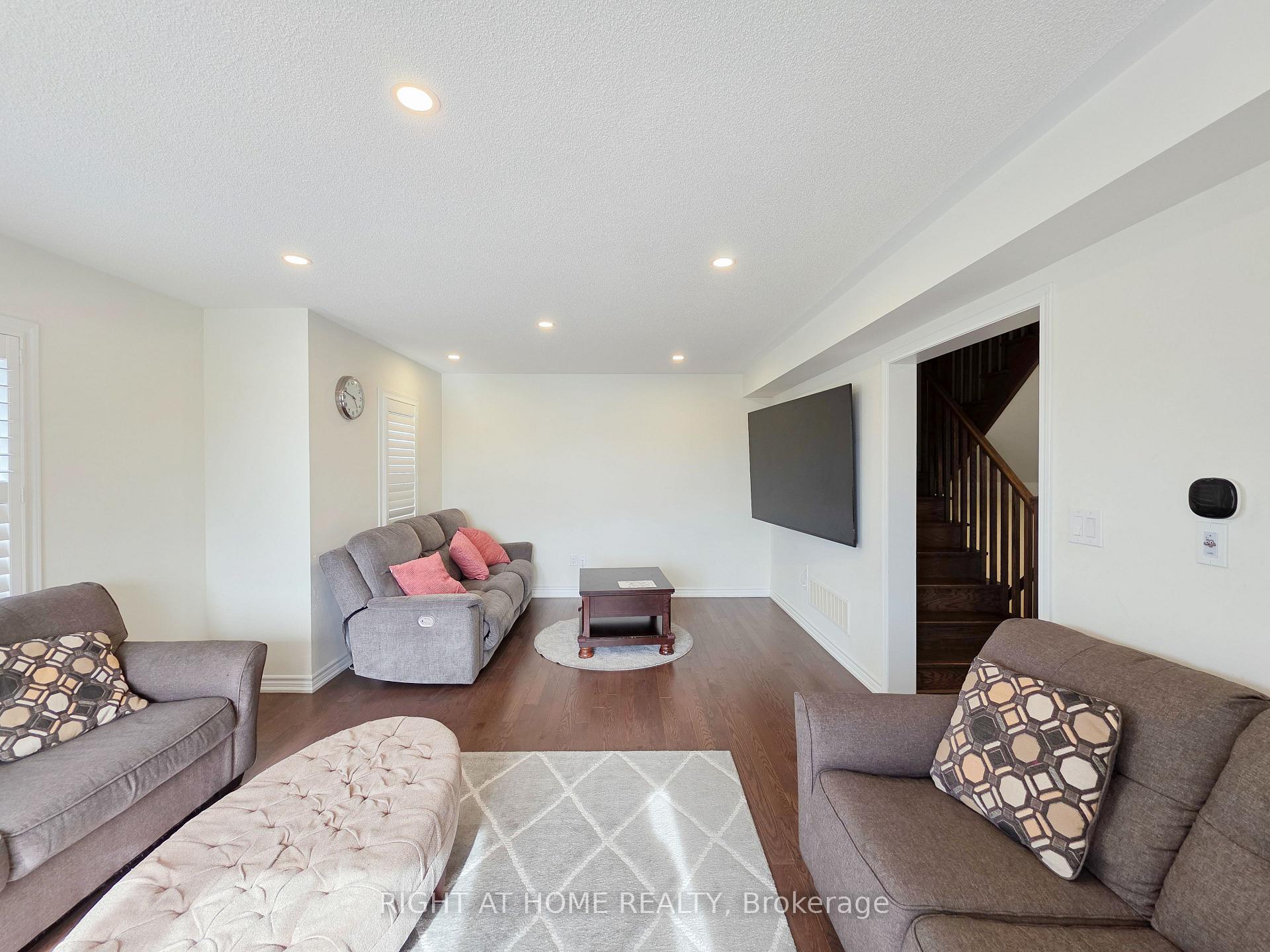 Photo 17 of 83 Whitefish Street, Whitby, Lynde Creek — HOMEH