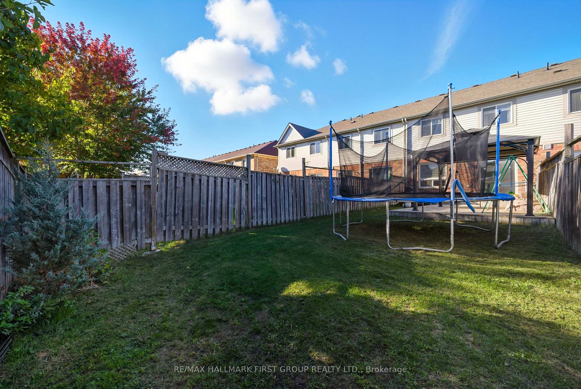 Photo 19 of 47 Telegraph Drive, Whitby, Williamsburg — HOMEH