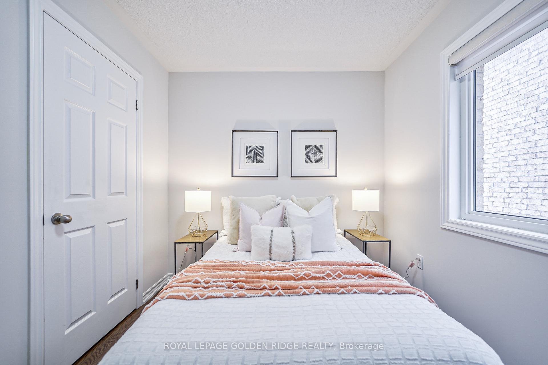 Photo 22 of 26 Memon Place, Markham, Wismer — HOMEH