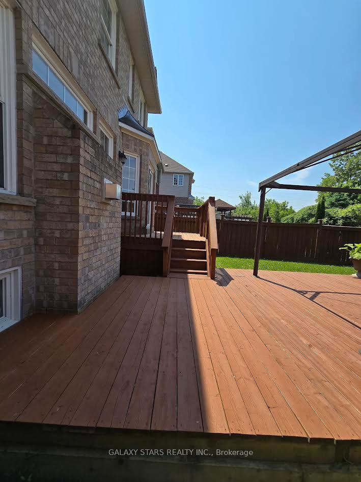 Photo 39 of 44 Selby Drive, Ajax, Northwest Ajax — HOMEH