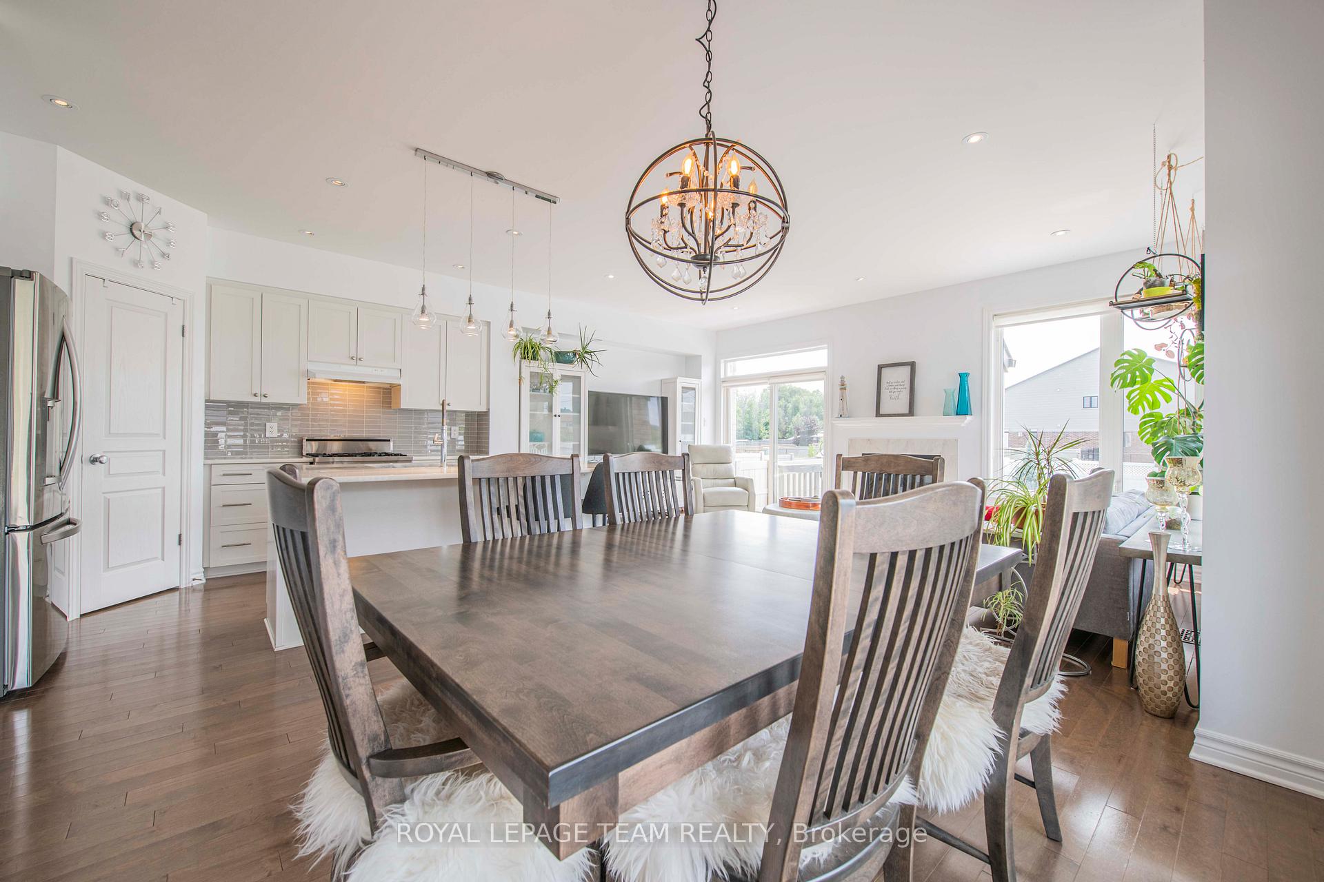Photo 4 of 500 Grand Tully Way, Ottawa, Riverside South — HOMEH