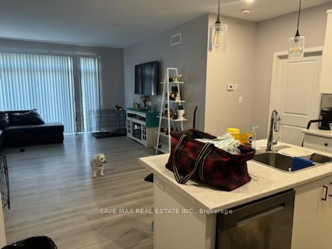Photo 3 of 22 Summit Crescent, Belleville, Belleville Ward — HOMEH