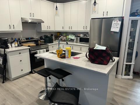 Photo 4 of 22 Summit Crescent, Belleville, Belleville Ward — HOMEH