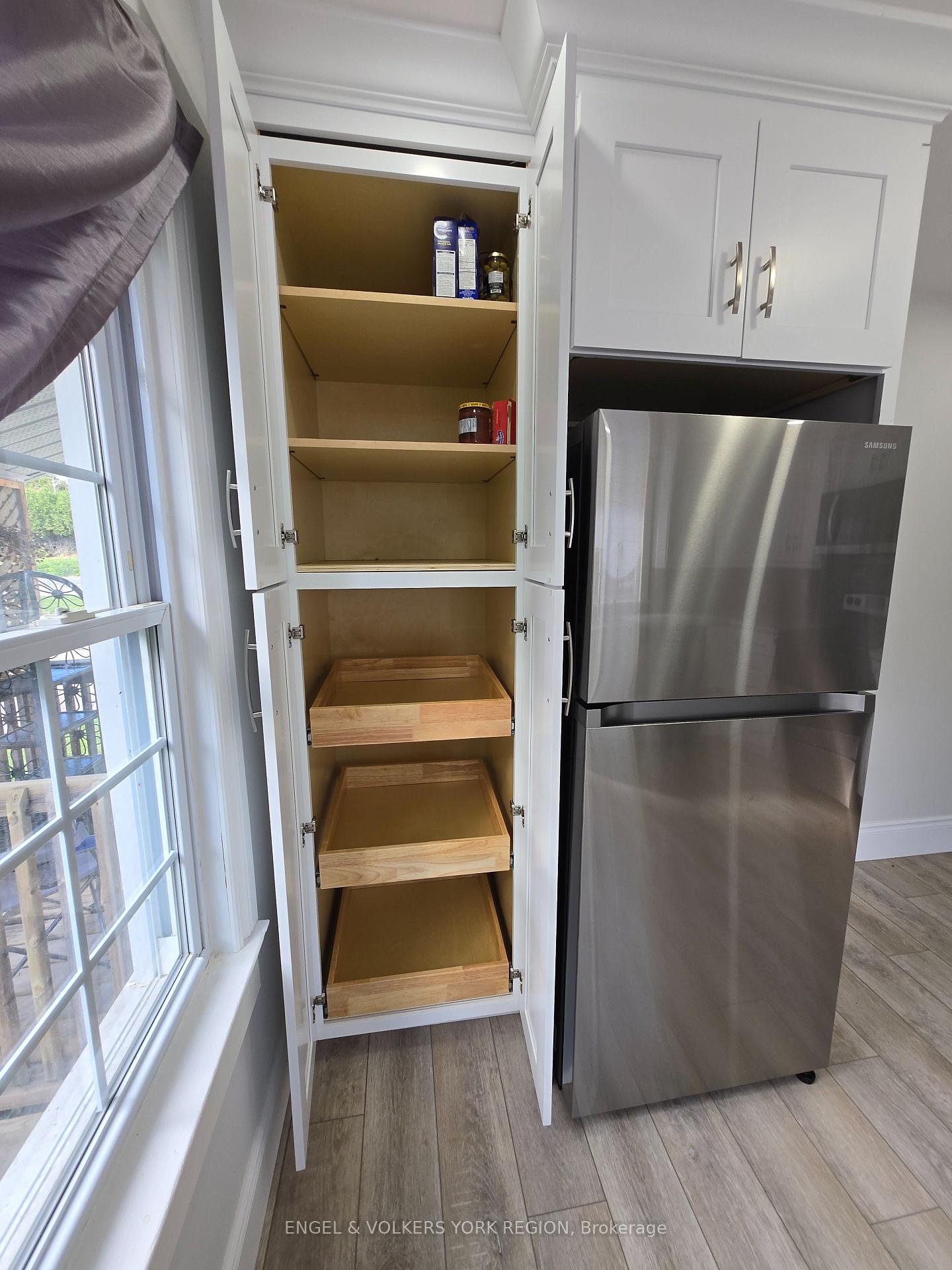 Photo 17 of Unit 2, 279 Blake Street, Barrie, North Shore — HOMEH