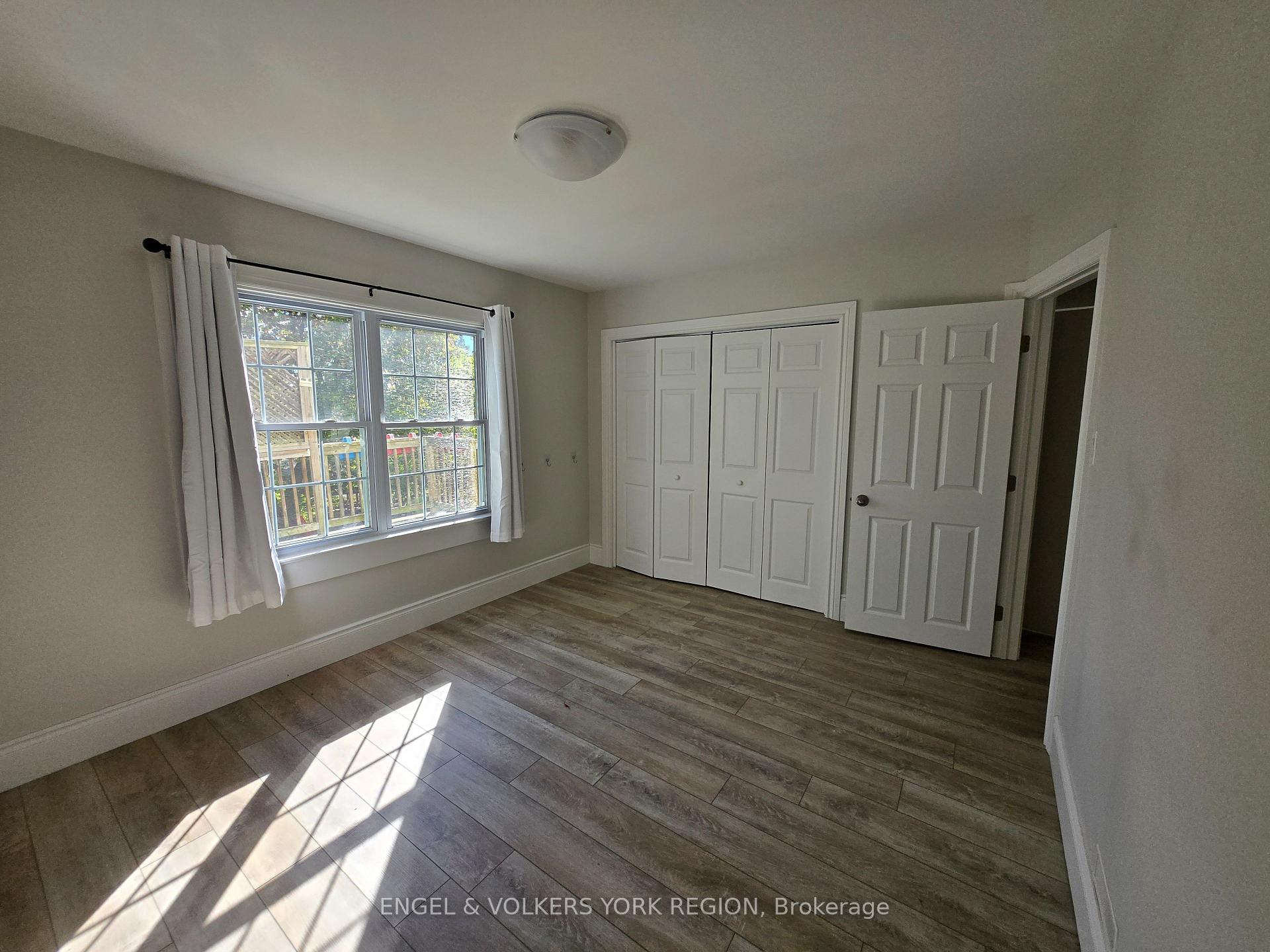 Photo 5 of Unit 2, 279 Blake Street, Barrie, North Shore — HOMEH