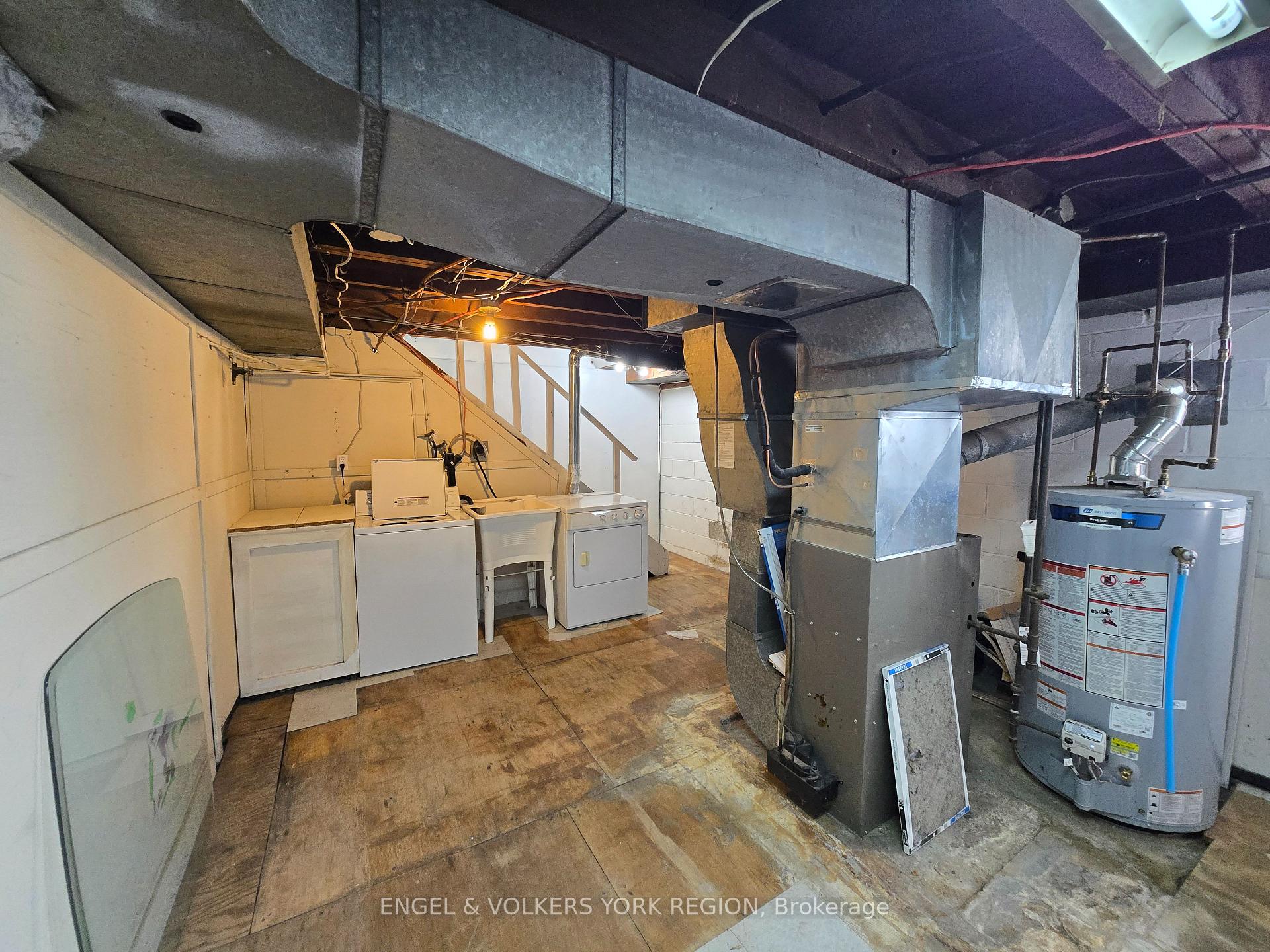 Photo 11 of Unit 2, 279 Blake Street, Barrie, North Shore — HOMEH