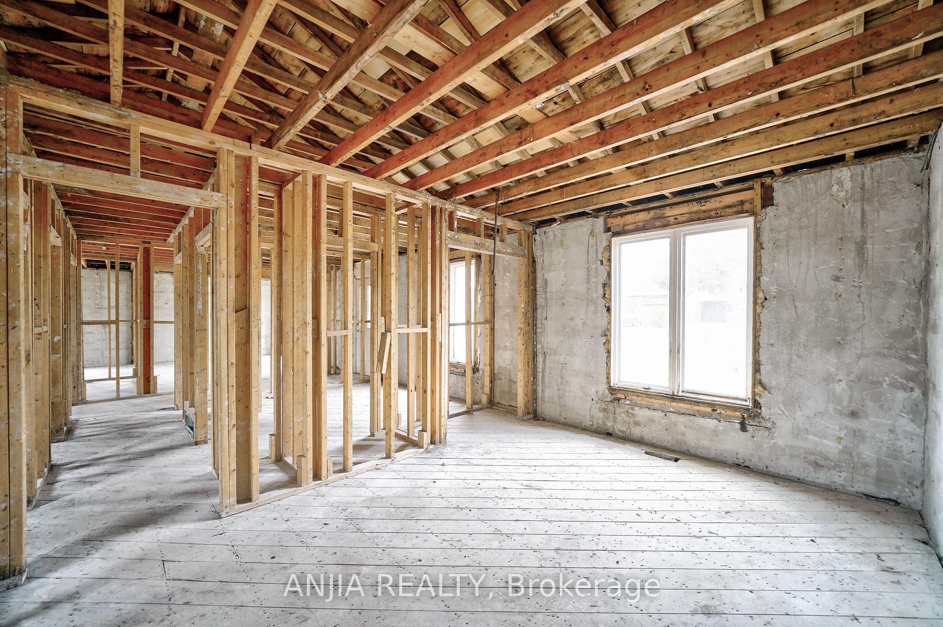 Photo 1 of 47 Lincoln Green Drive, Markham, Bullock — HOMEH