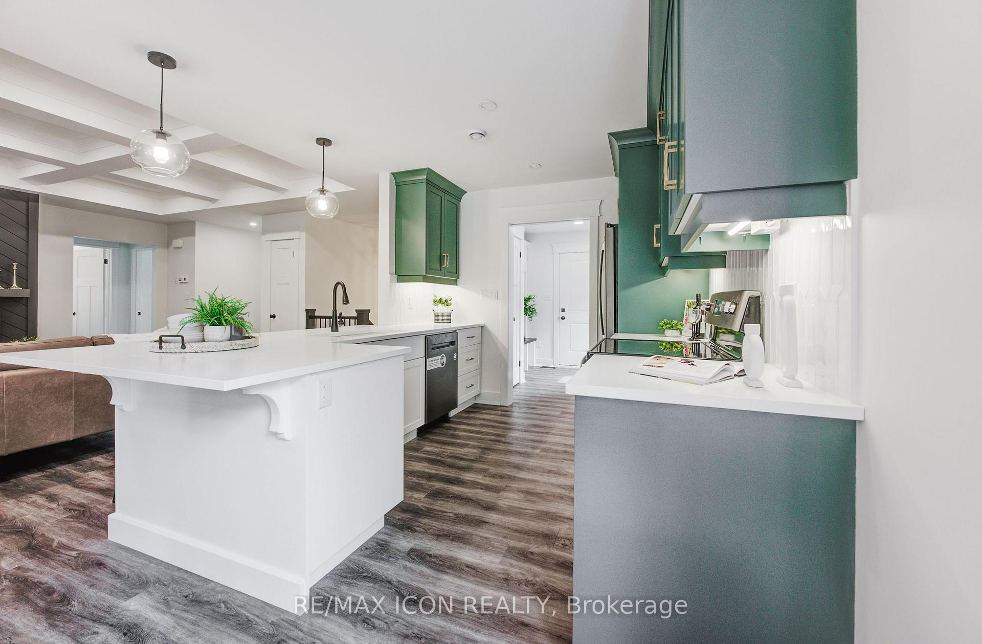 Photo 8 of 514 Lambton Street W, West Grey — HOMEH