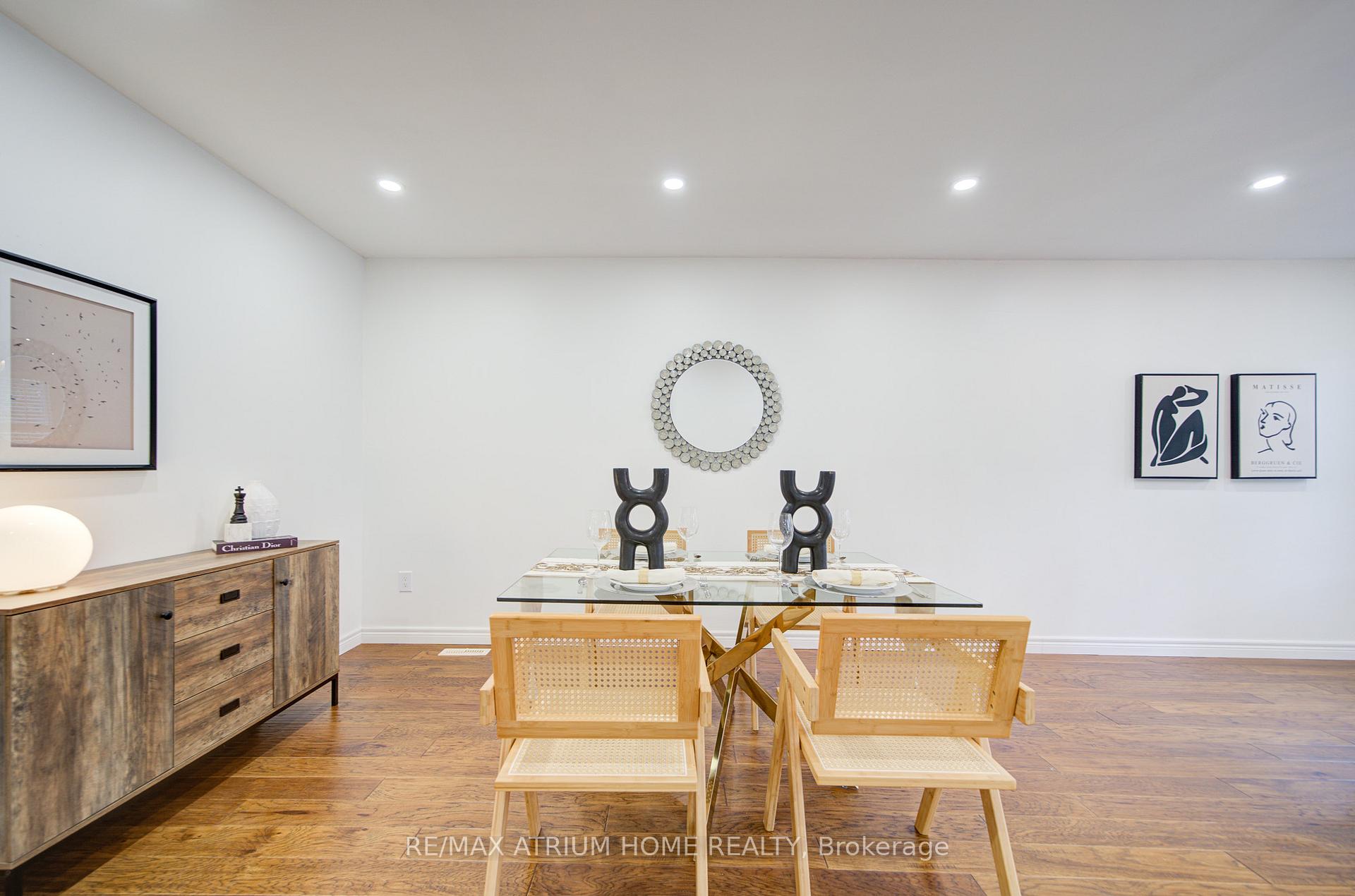 Photo 11 of 70 Millcroft Way, Vaughan, Brownridge — HOMEH