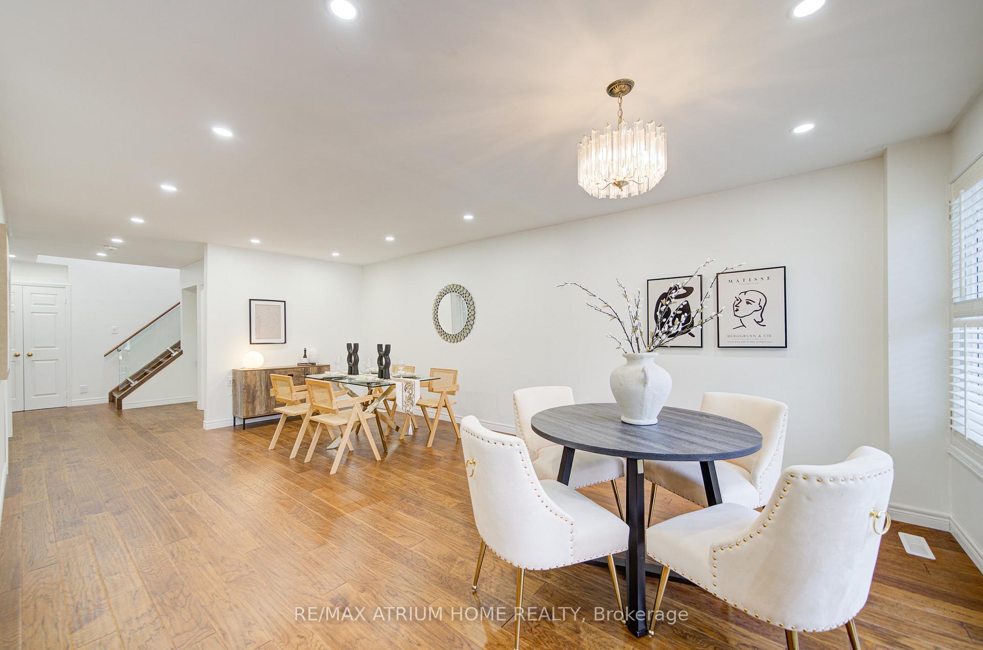 Photo 14 of 70 Millcroft Way, Vaughan, Brownridge — HOMEH