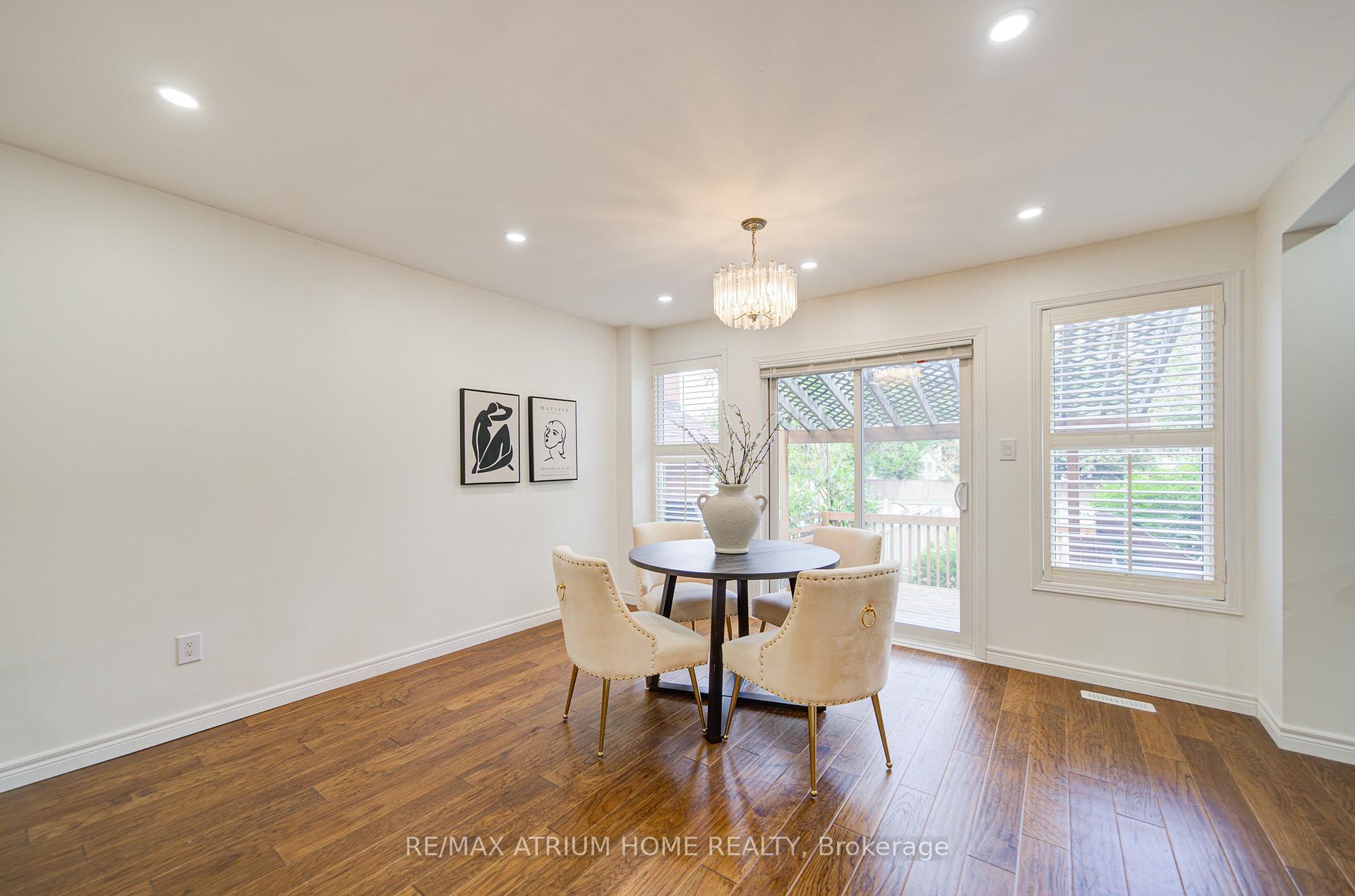 Photo 15 of 70 Millcroft Way, Vaughan, Brownridge — HOMEH
