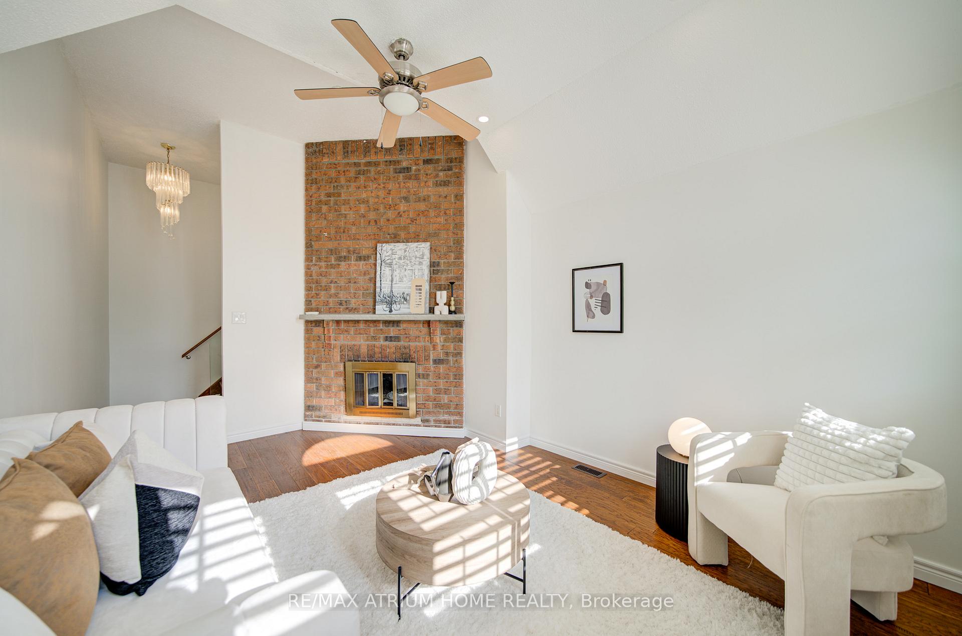 Photo 22 of 70 Millcroft Way, Vaughan, Brownridge — HOMEH