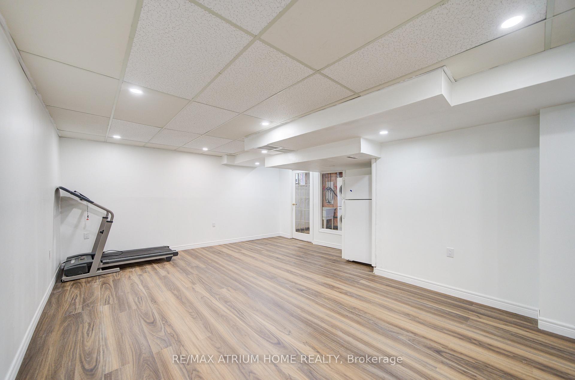 Photo 36 of 70 Millcroft Way, Vaughan, Brownridge — HOMEH