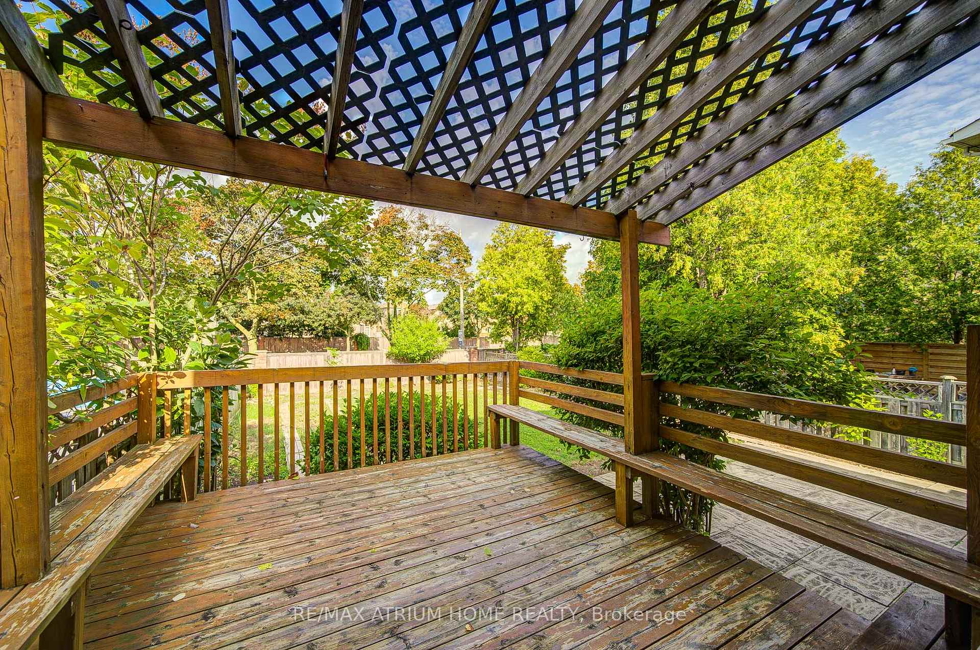 Photo 40 of 70 Millcroft Way, Vaughan, Brownridge — HOMEH