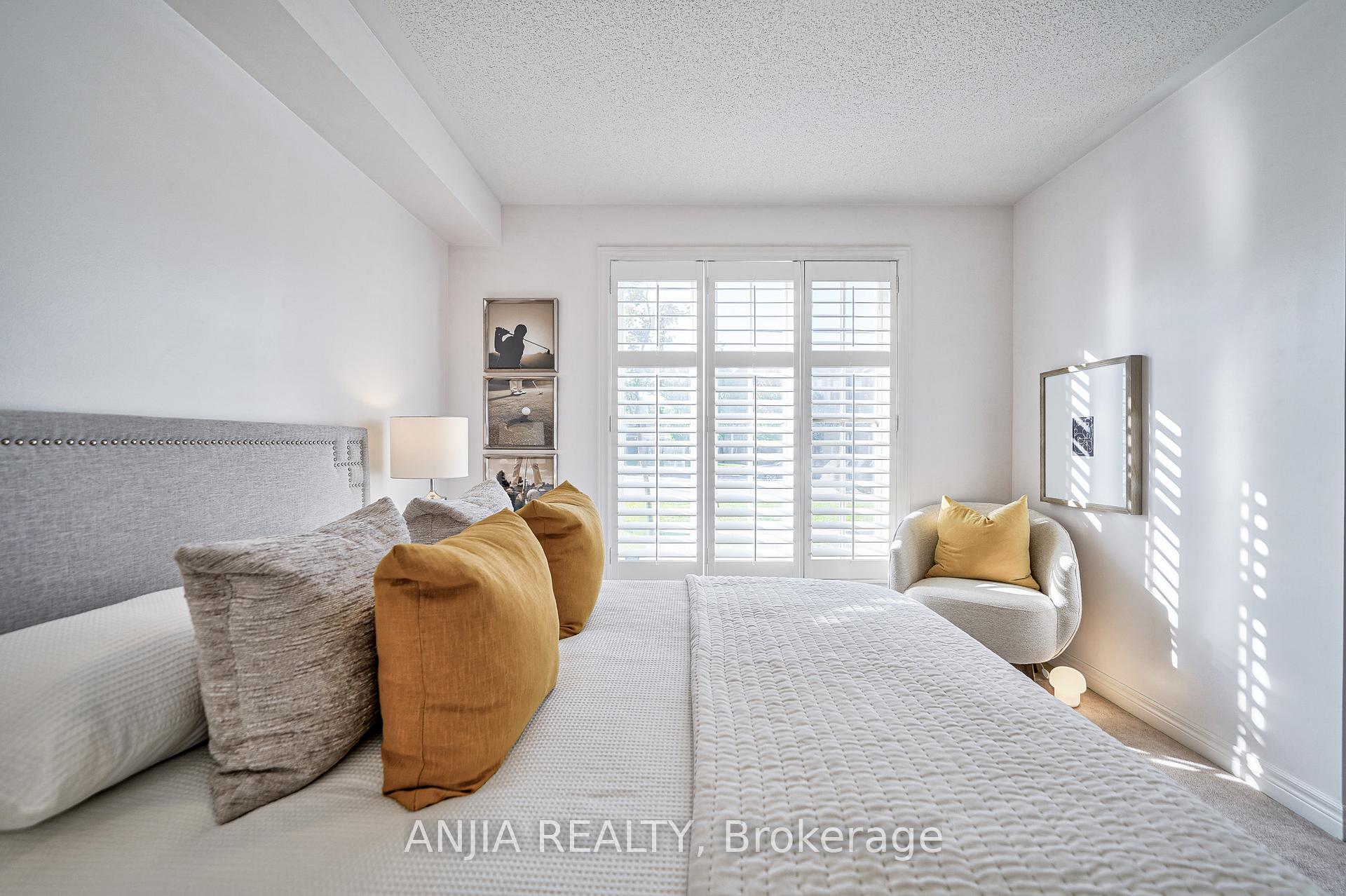 Photo 7 of 2902 Elgin Mills Road E, Markham, Victoria Square — HOMEH