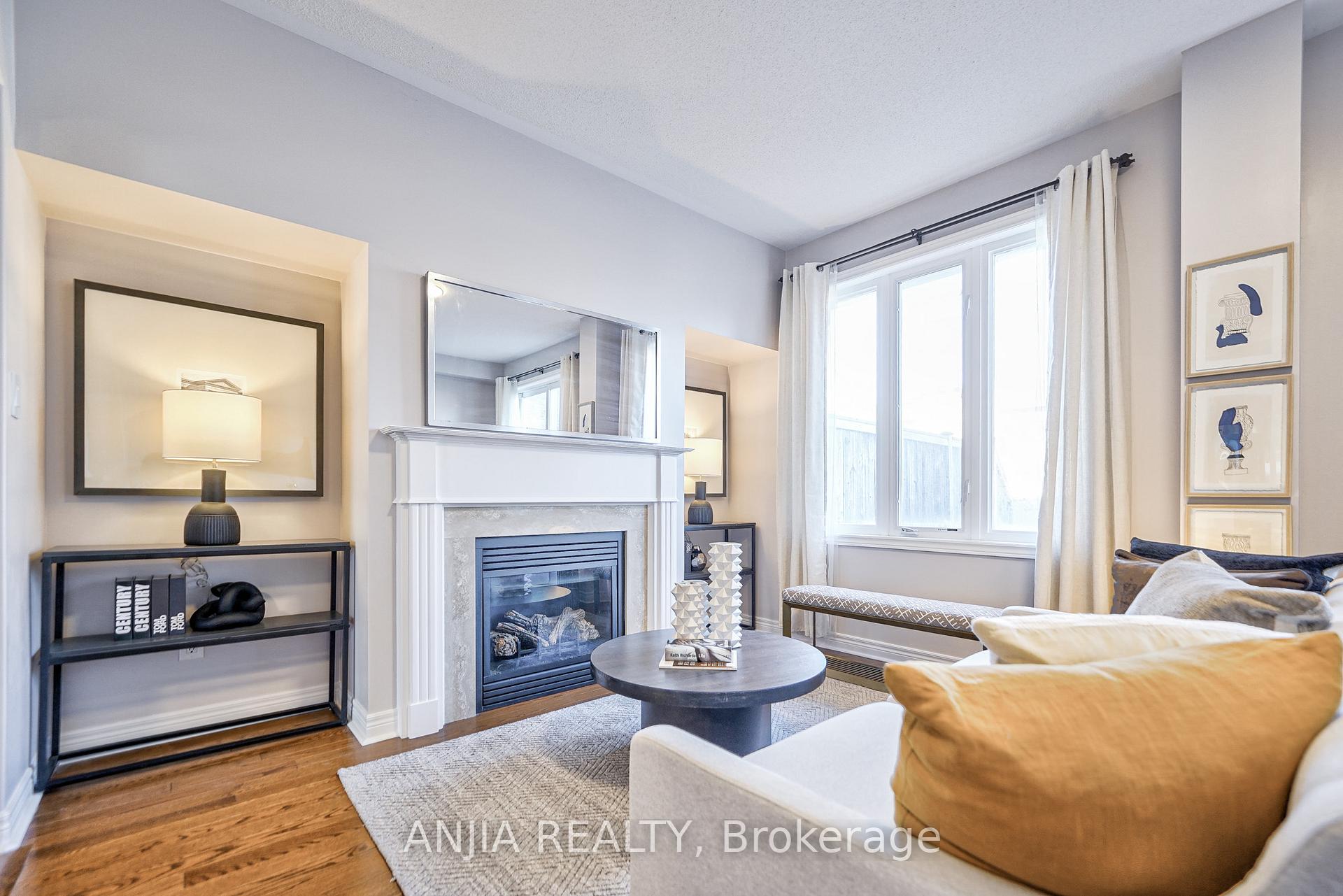 Photo 25 of 2902 Elgin Mills Road E, Markham, Victoria Square — HOMEH