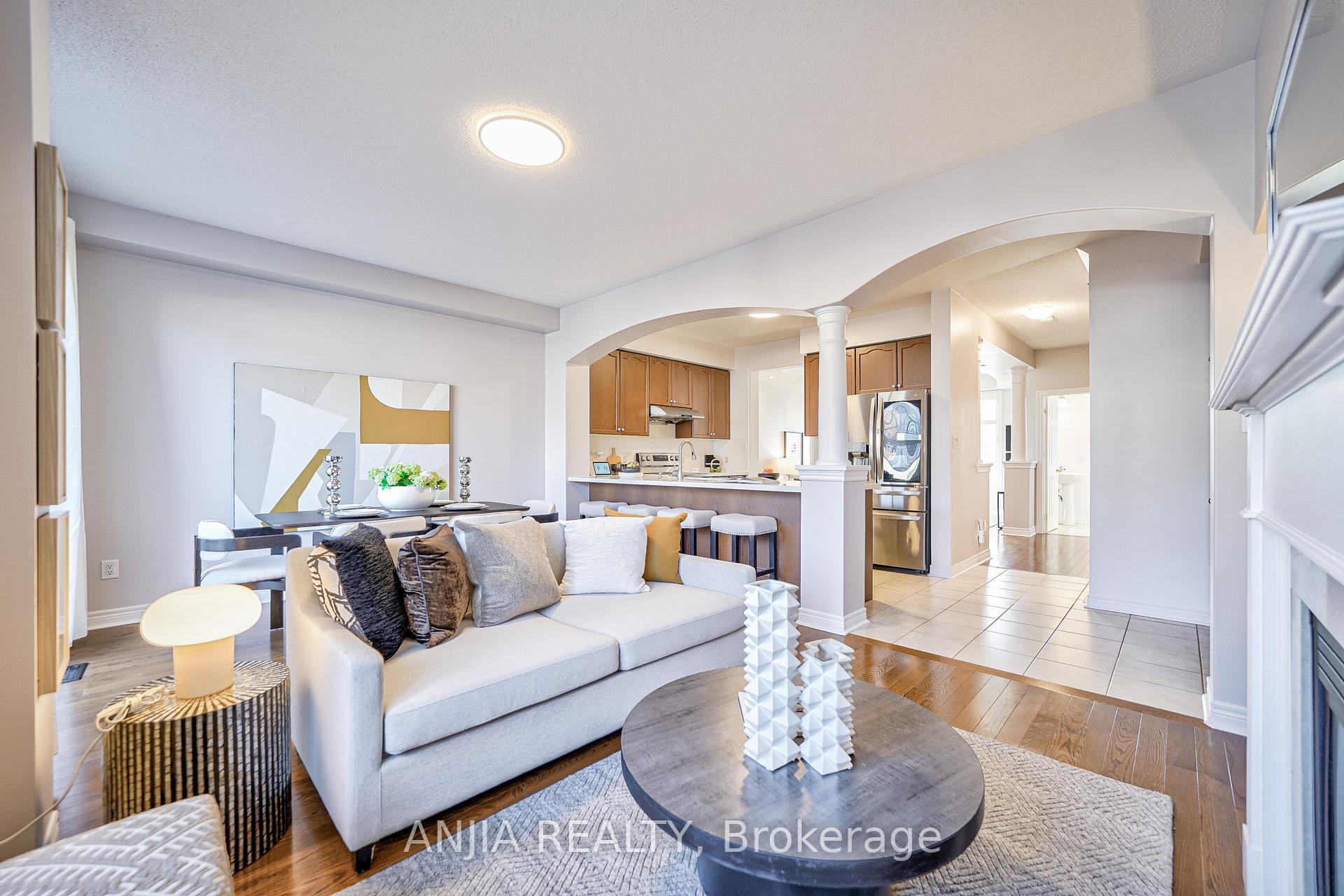 Photo 26 of 2902 Elgin Mills Road E, Markham, Victoria Square — HOMEH