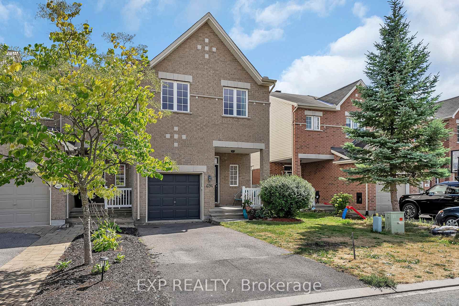 Photo 1 of 694 Bowercrest Crescent, Ottawa, Riverside South/Gloucester Glen — HOMEH