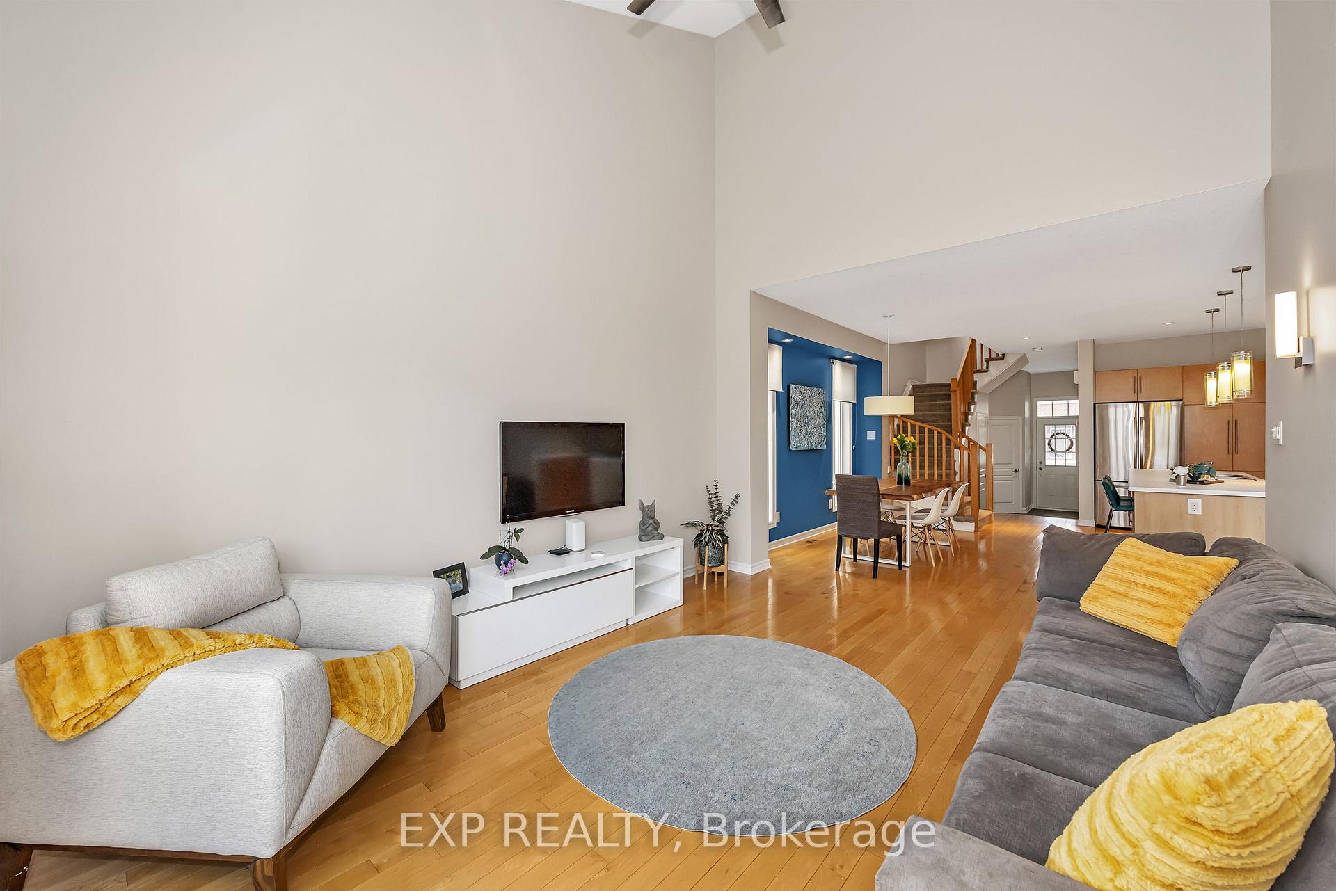 Photo 12 of 694 Bowercrest Crescent, Ottawa, Riverside South/Gloucester Glen — HOMEH