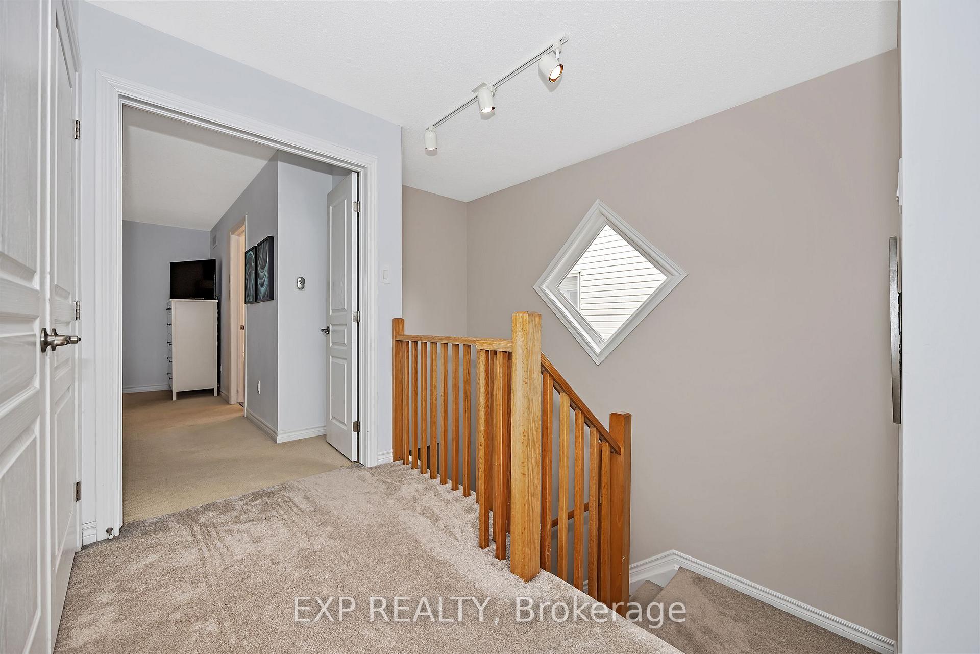 Photo 23 of 694 Bowercrest Crescent, Ottawa, Riverside South/Gloucester Glen — HOMEH