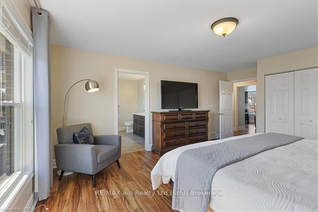 Photo 28 of 84 William Street, West Perth, Mitchell — HOMEH
