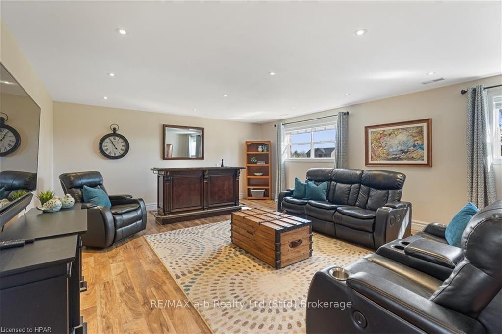 Photo 38 of 84 William Street, West Perth, Mitchell — HOMEH