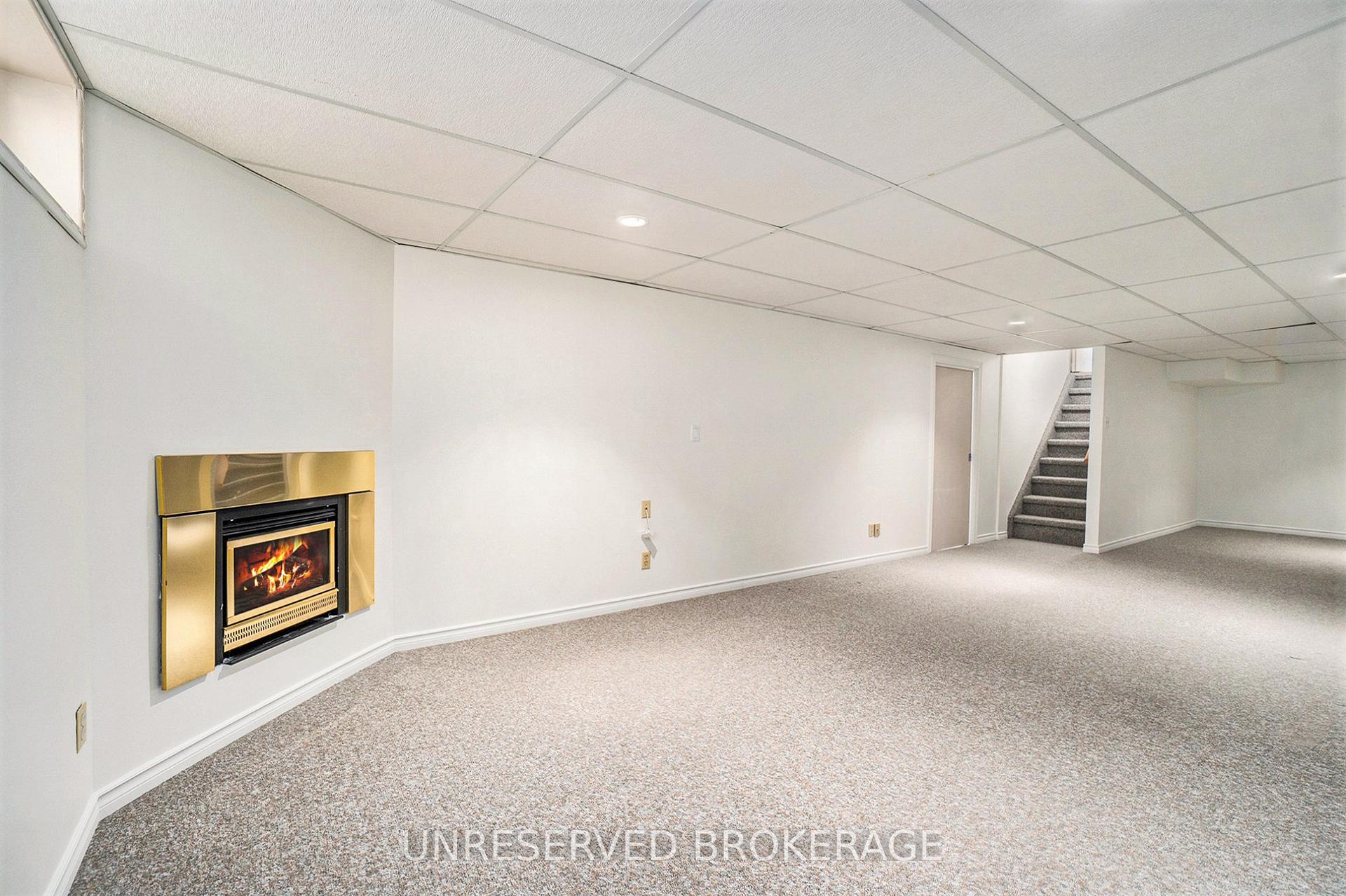 Photo 20 of 1974 Michigan Avenue, Ottawa, Guildwood Estates - Urbandale Acres — HOMEH