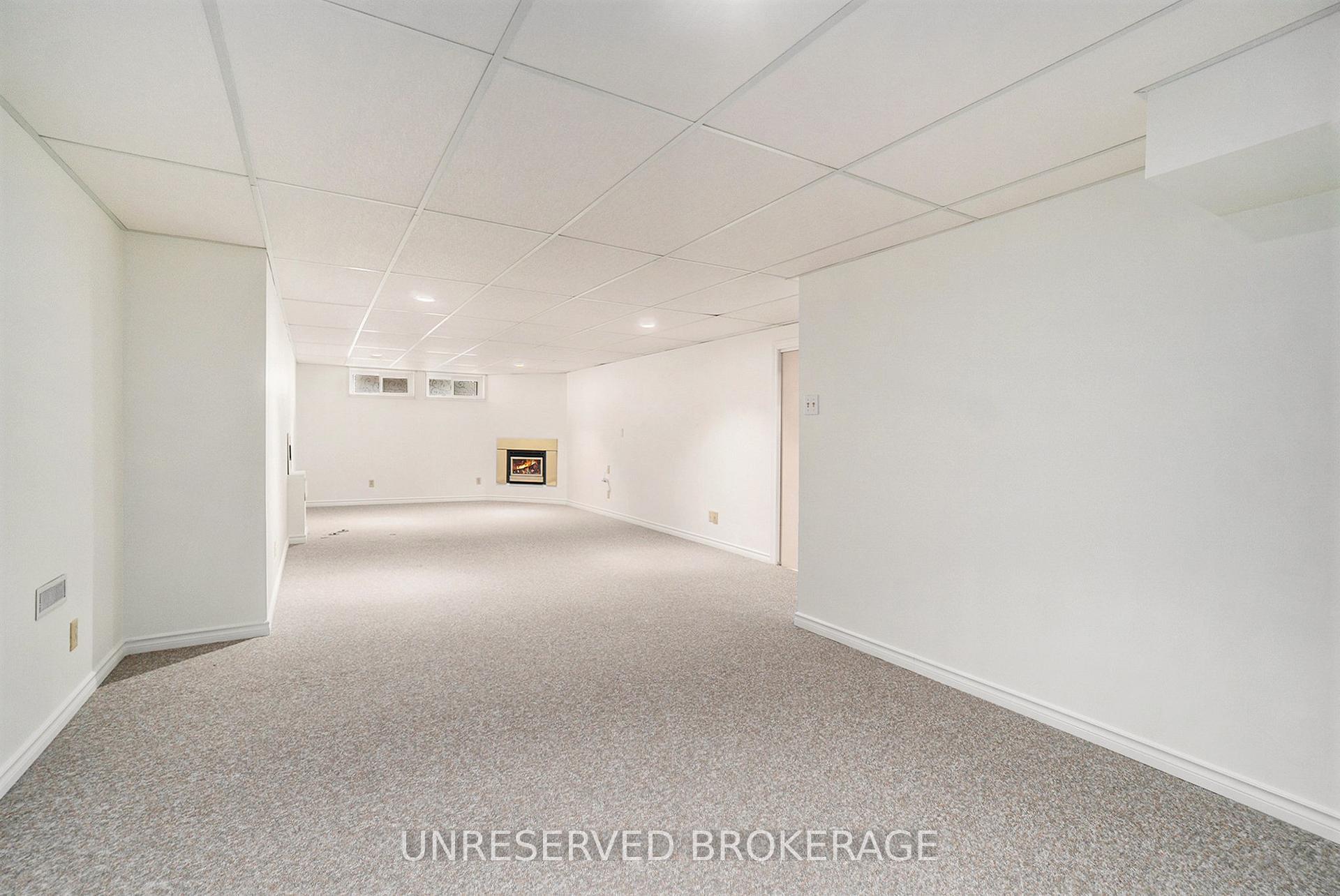 Photo 21 of 1974 Michigan Avenue, Ottawa, Guildwood Estates - Urbandale Acres — HOMEH