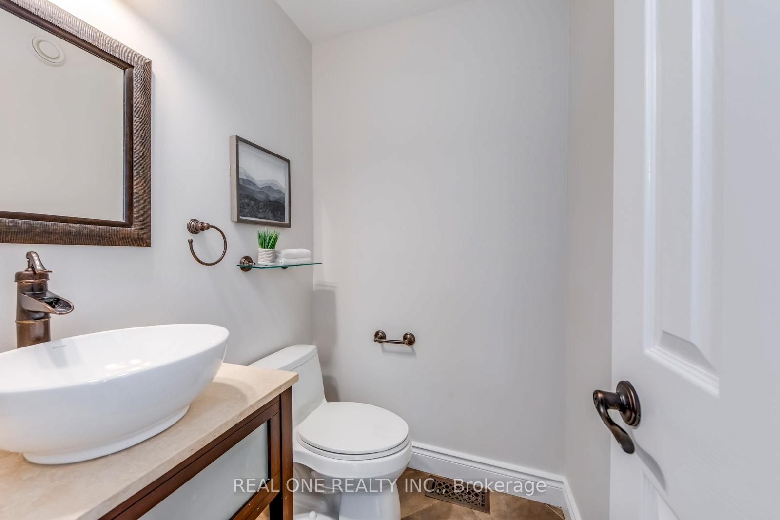 Photo 18 of 22 Arborfield Lane, Markham, Markville — HOMEH