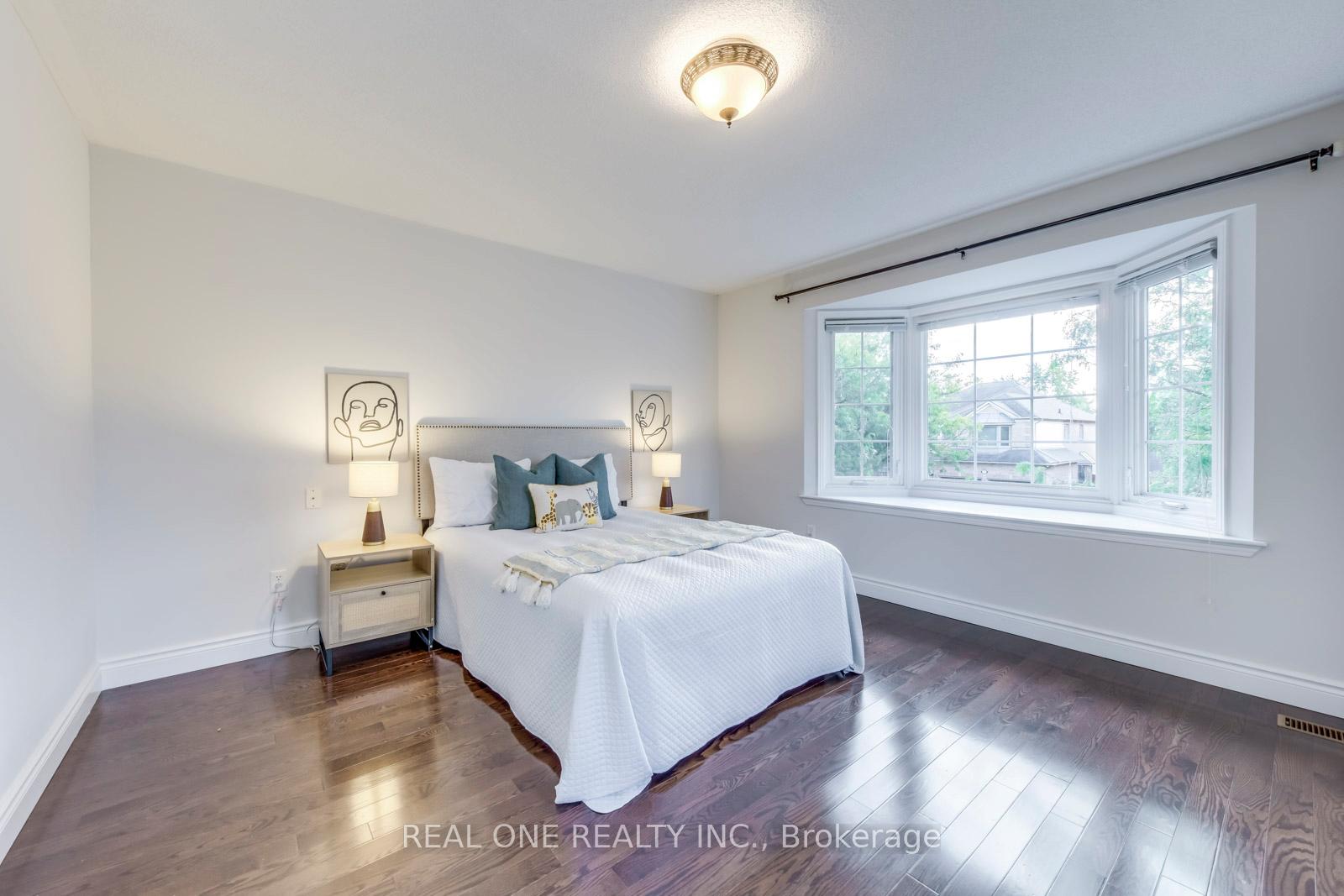 Photo 26 of 22 Arborfield Lane, Markham, Markville — HOMEH